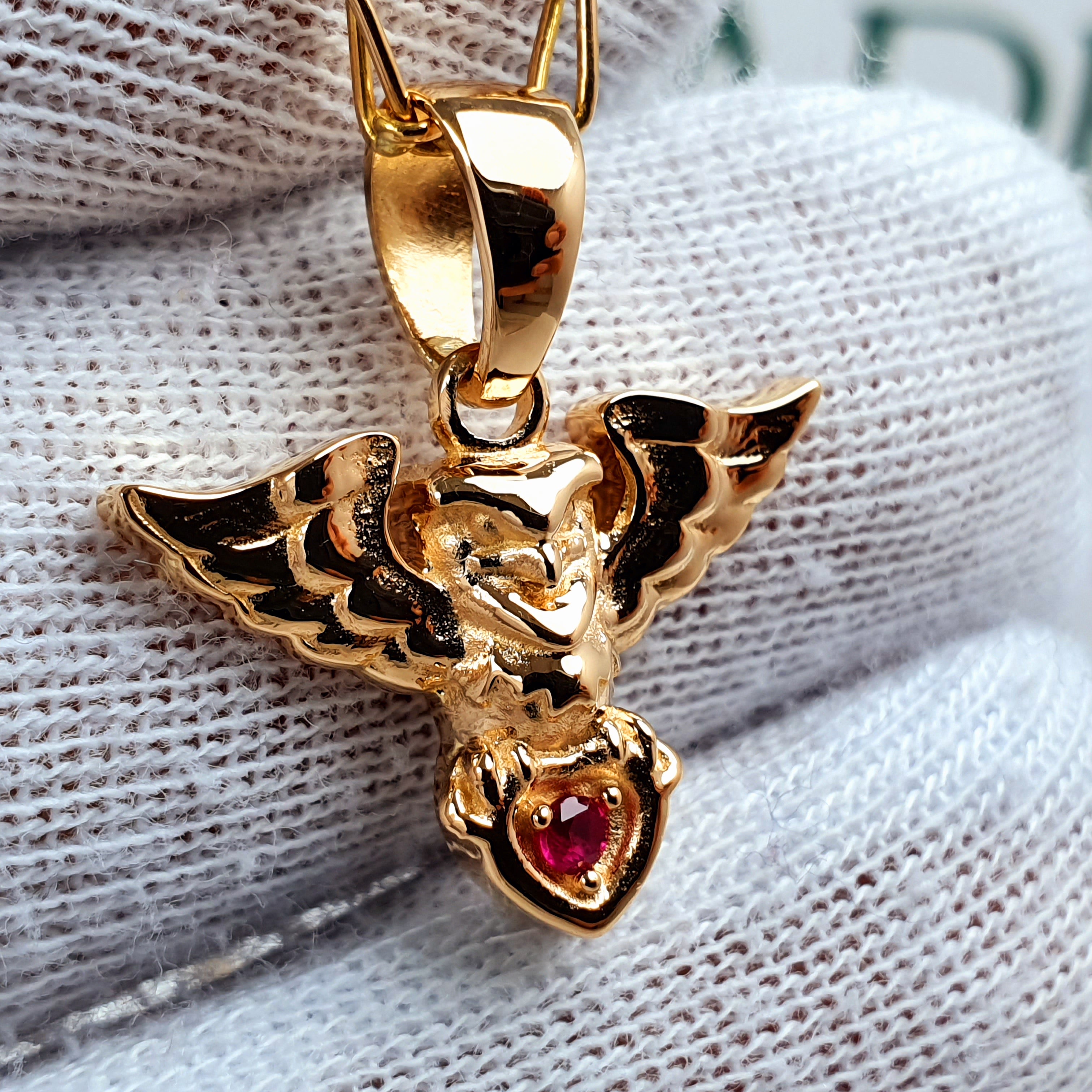 Búho dije en oro 18k con piedra circón