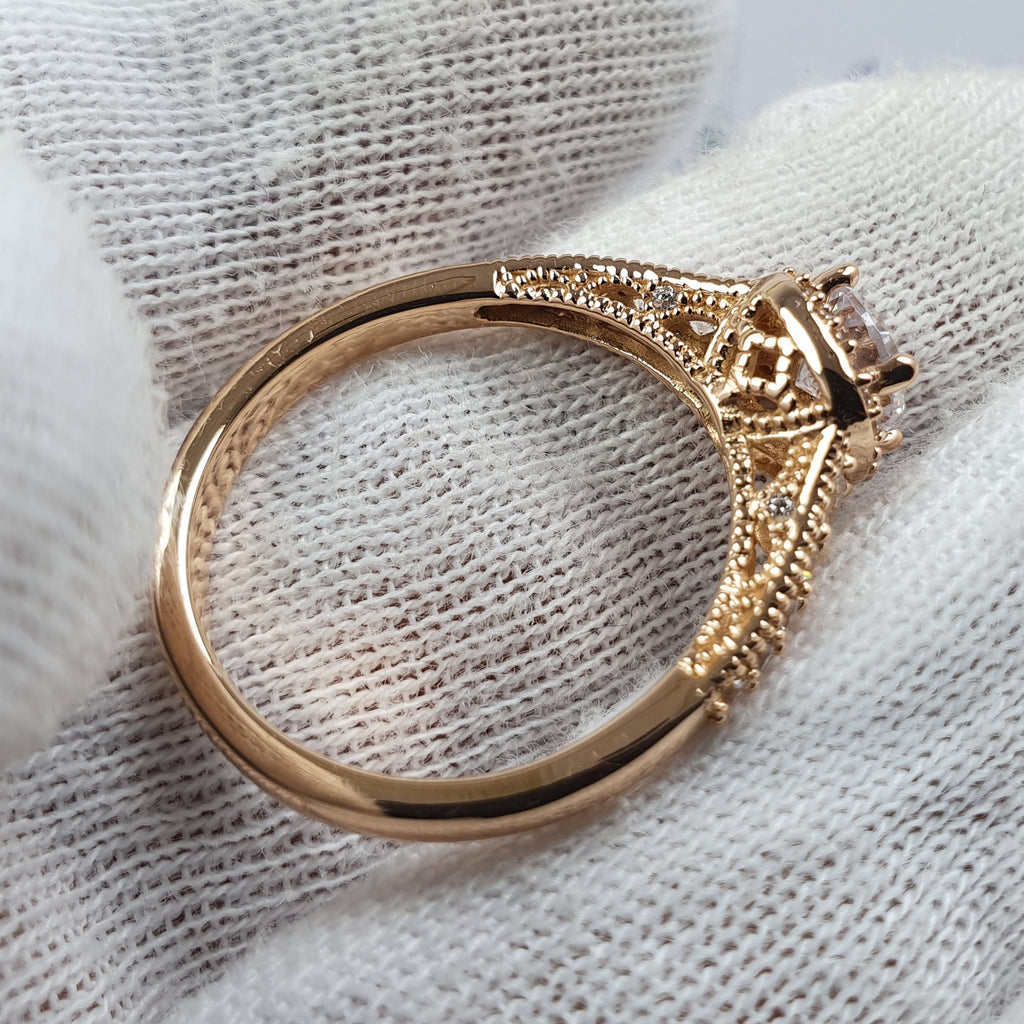 Anillo Alba de Compromiso Con Piedra Blanca Oro 18k