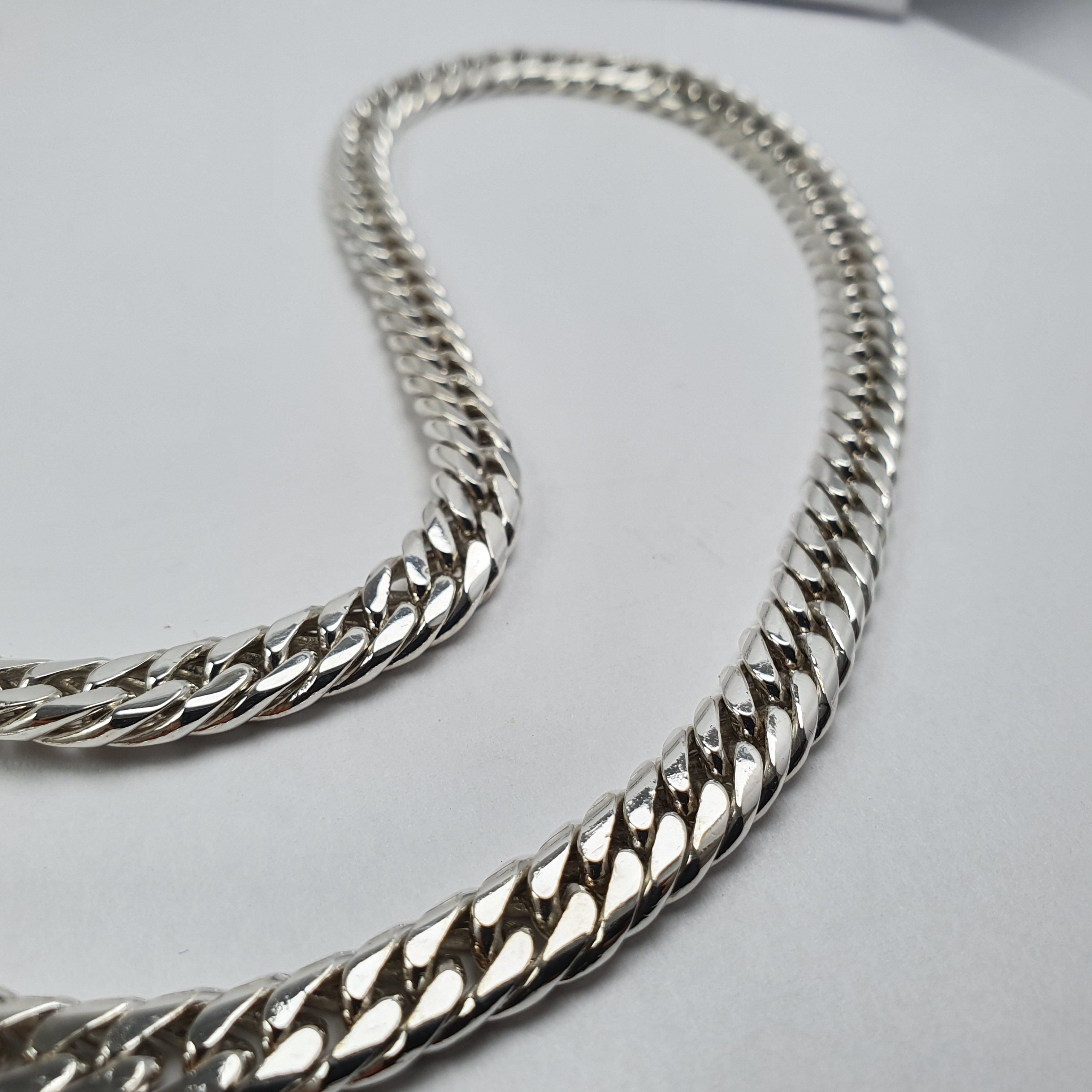 Cadena de varon estilo lomo doble malla en plata