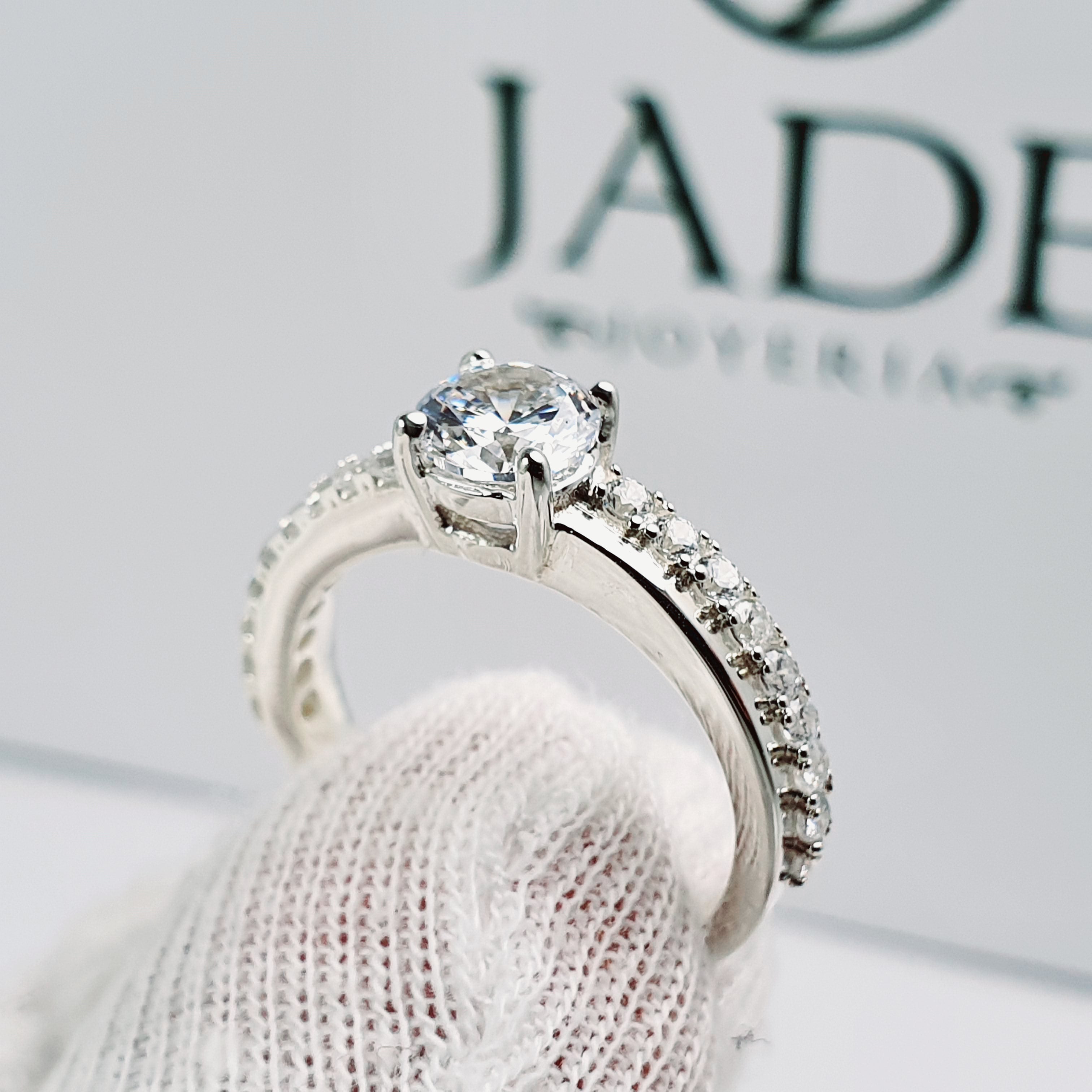 Anillo de Compromiso Plata "Fernanda"