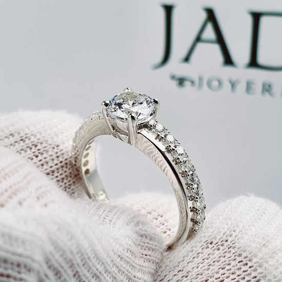 Anillo de Compromiso Plata "Fernanda" – Jade18k (vista 4)