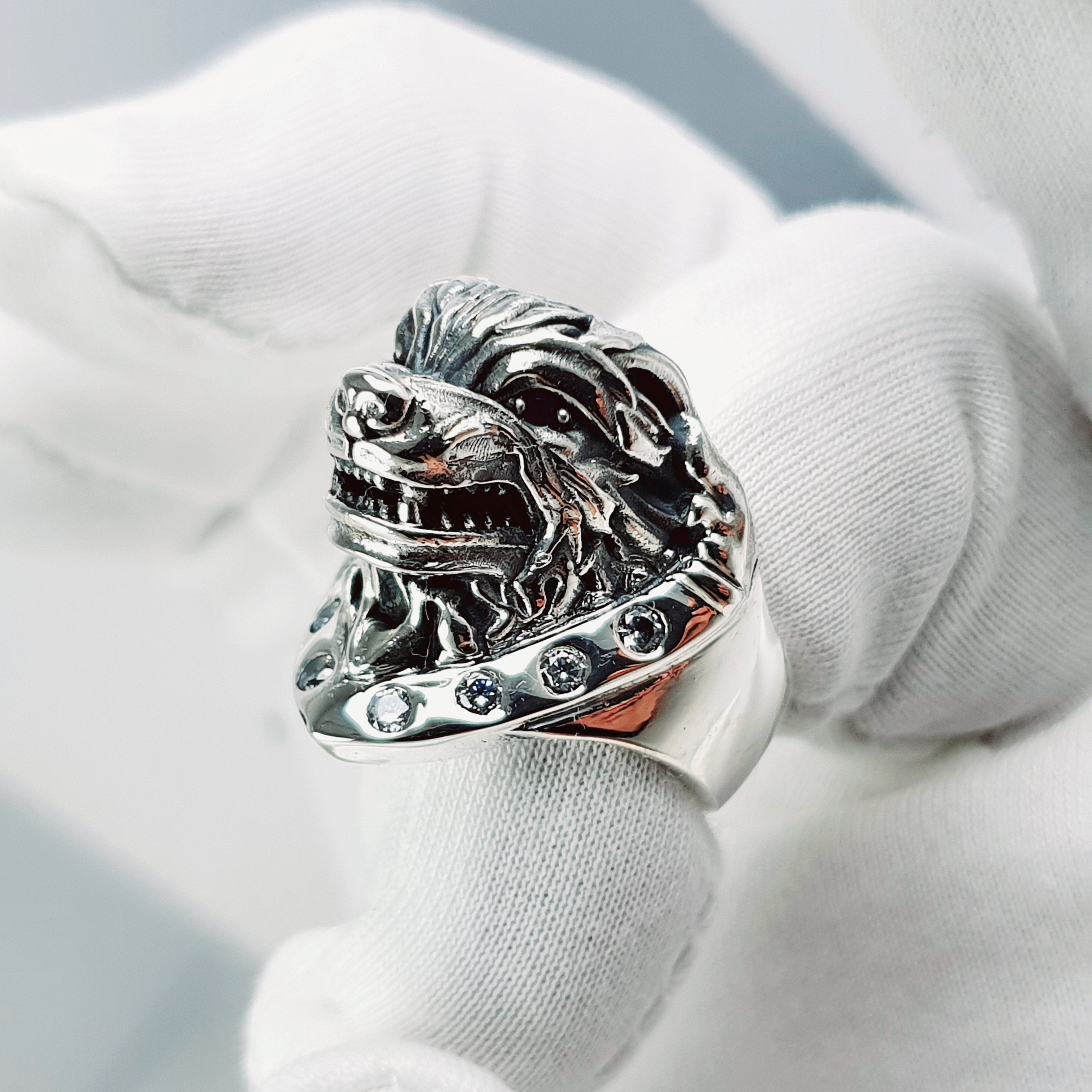 Anillo para varon con diseño