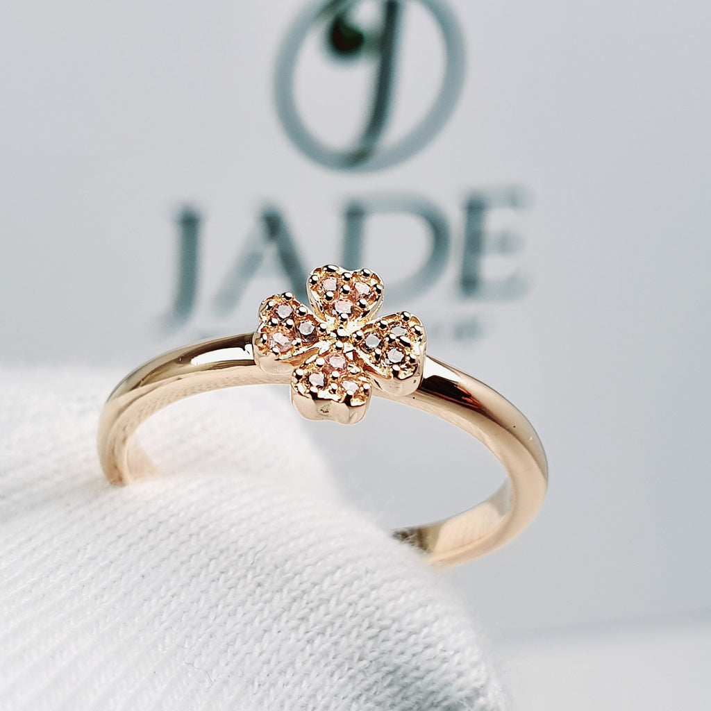 Anillo Trébol en Oro 18k