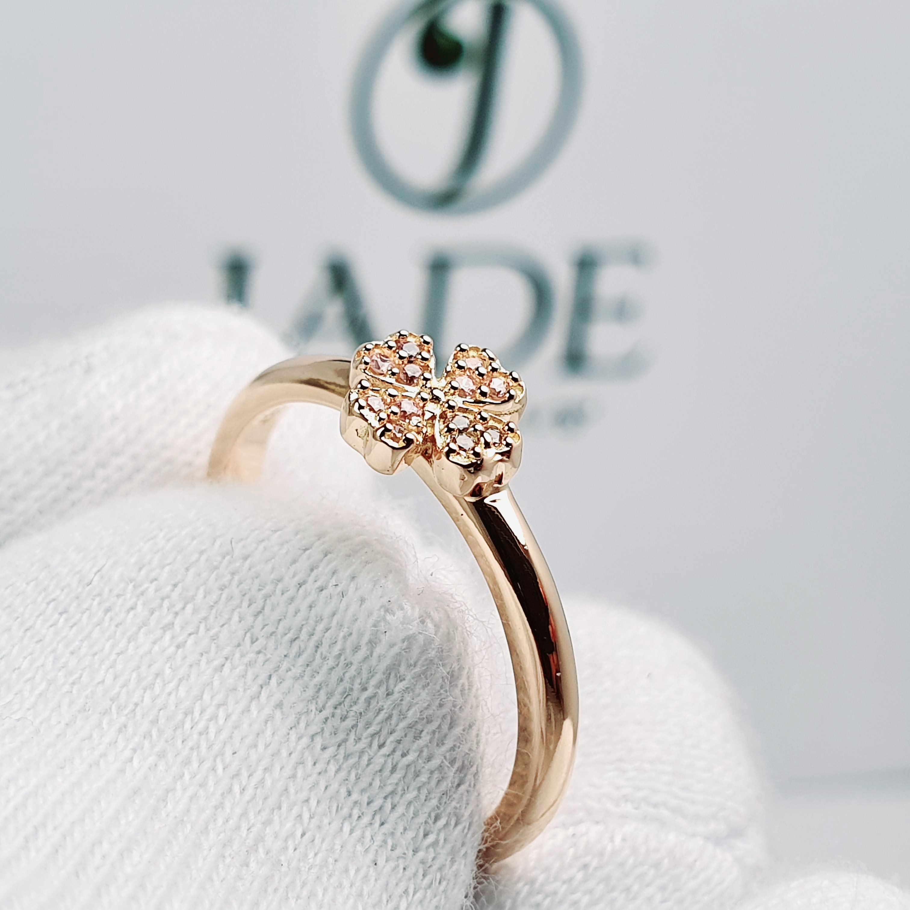 Anillo Trébol en Oro 18k