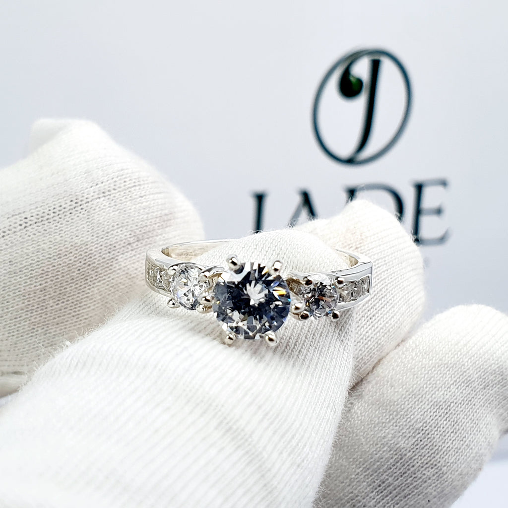 Anillo de Compromiso Plata " Leysi"