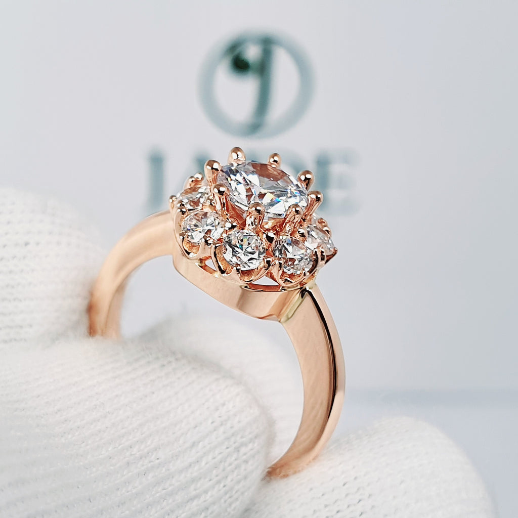 Anillo de compromiso tipo Roseta