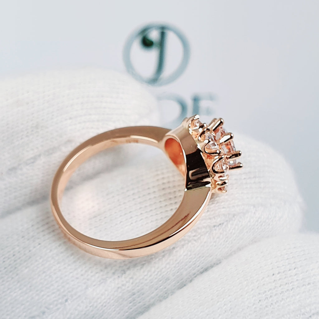 Anillo de compromiso tipo Roseta