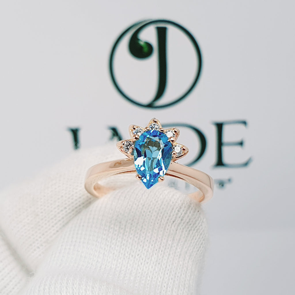 Anillo con Piedra Natural "Agua Marina"