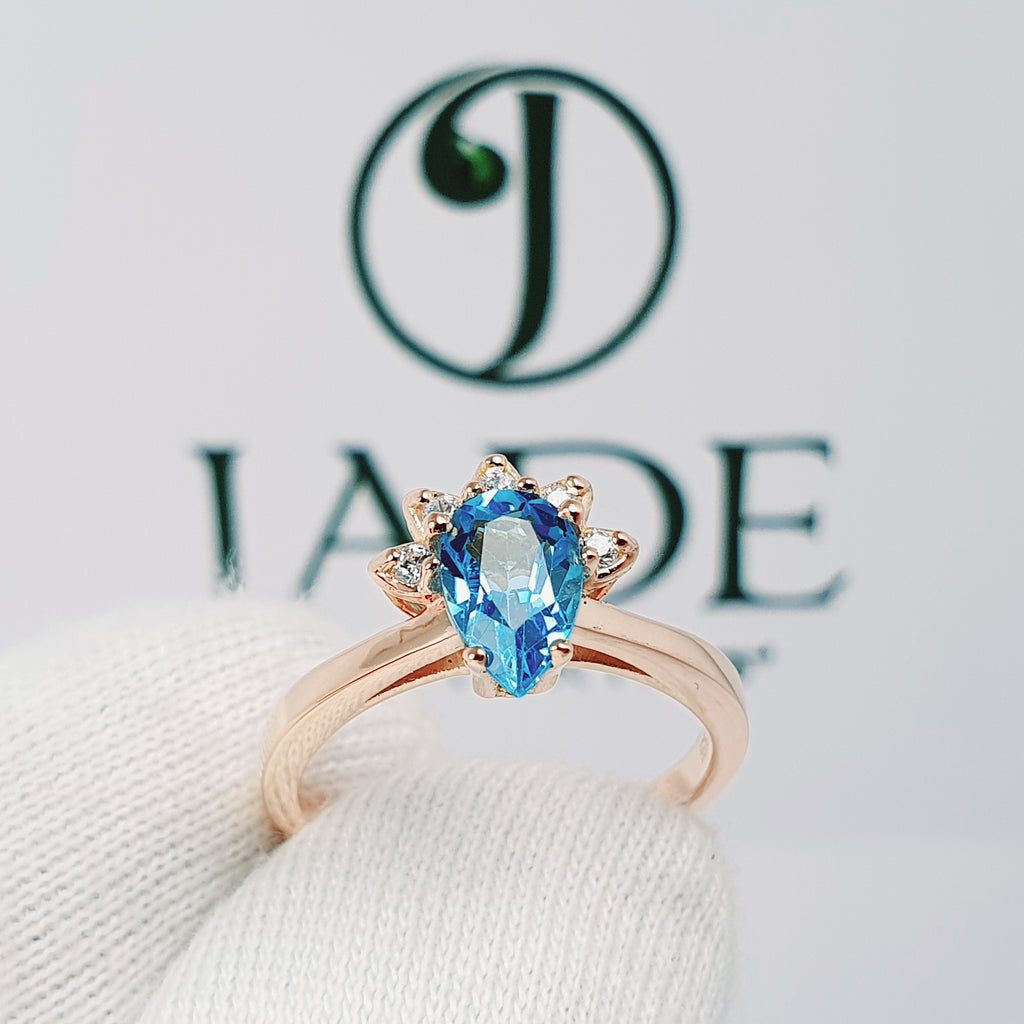 Anillo con Piedra Natural "Agua Marina"