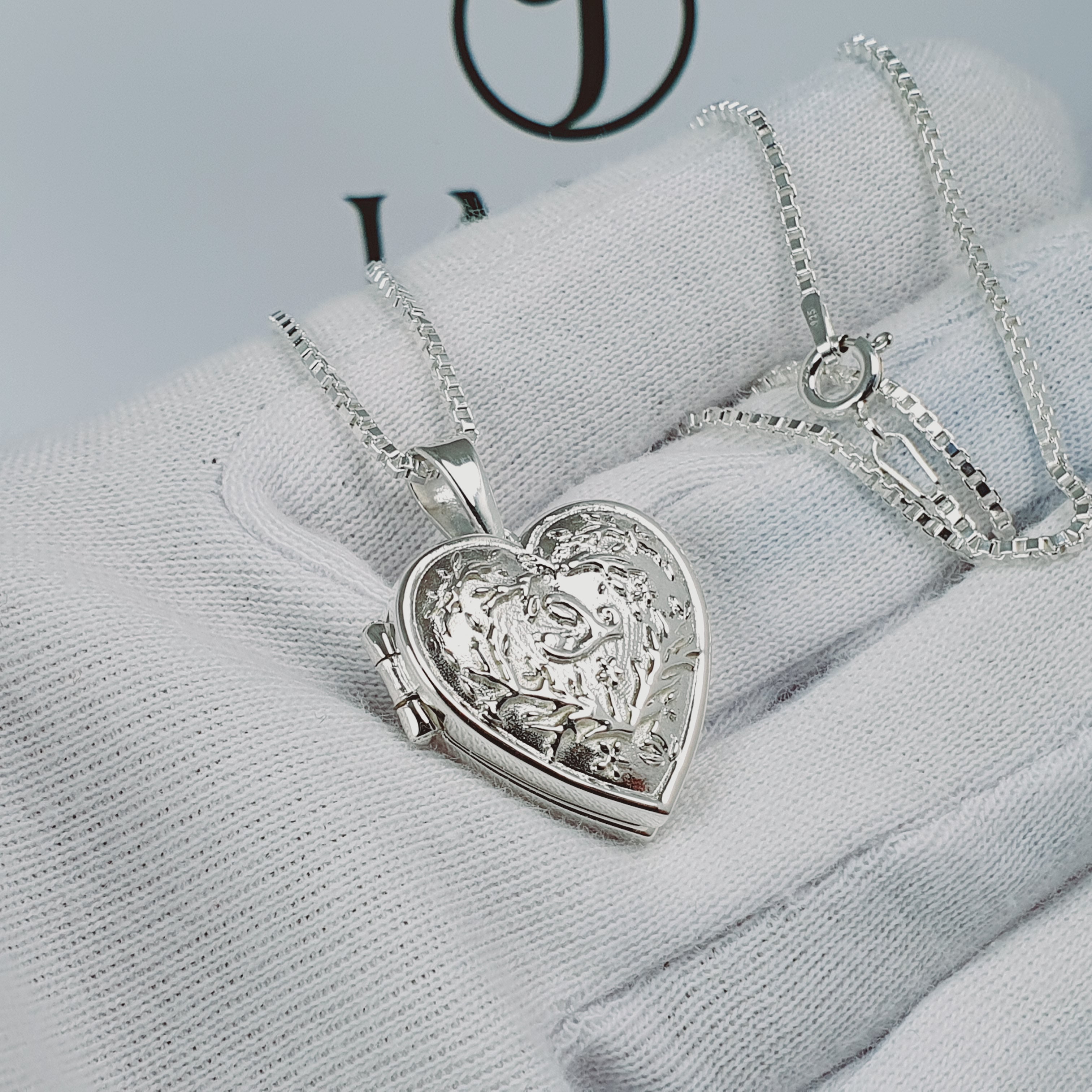 Relicario portafoto de corazon en plata ley 970