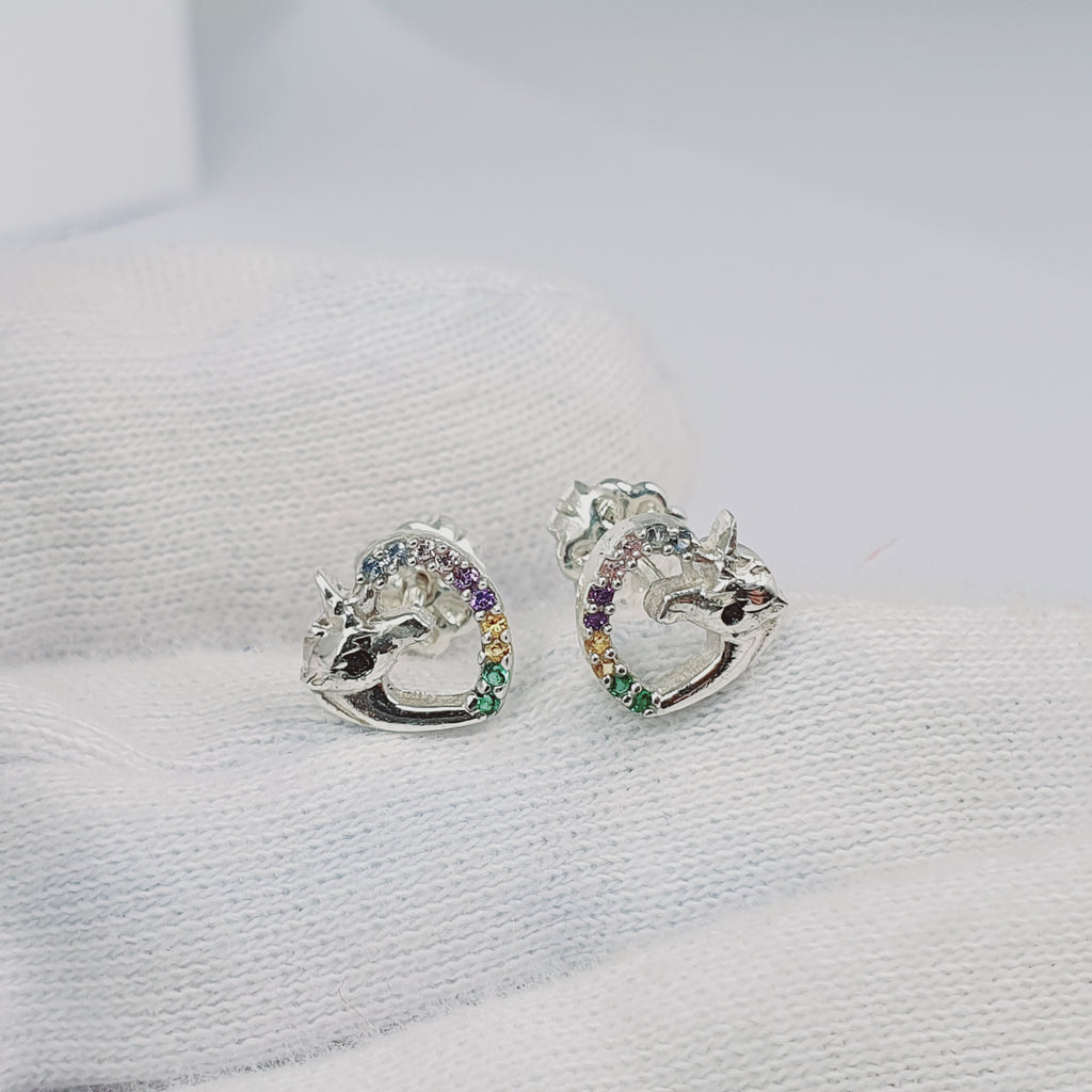 Aretes de unicornio en plata con piedras