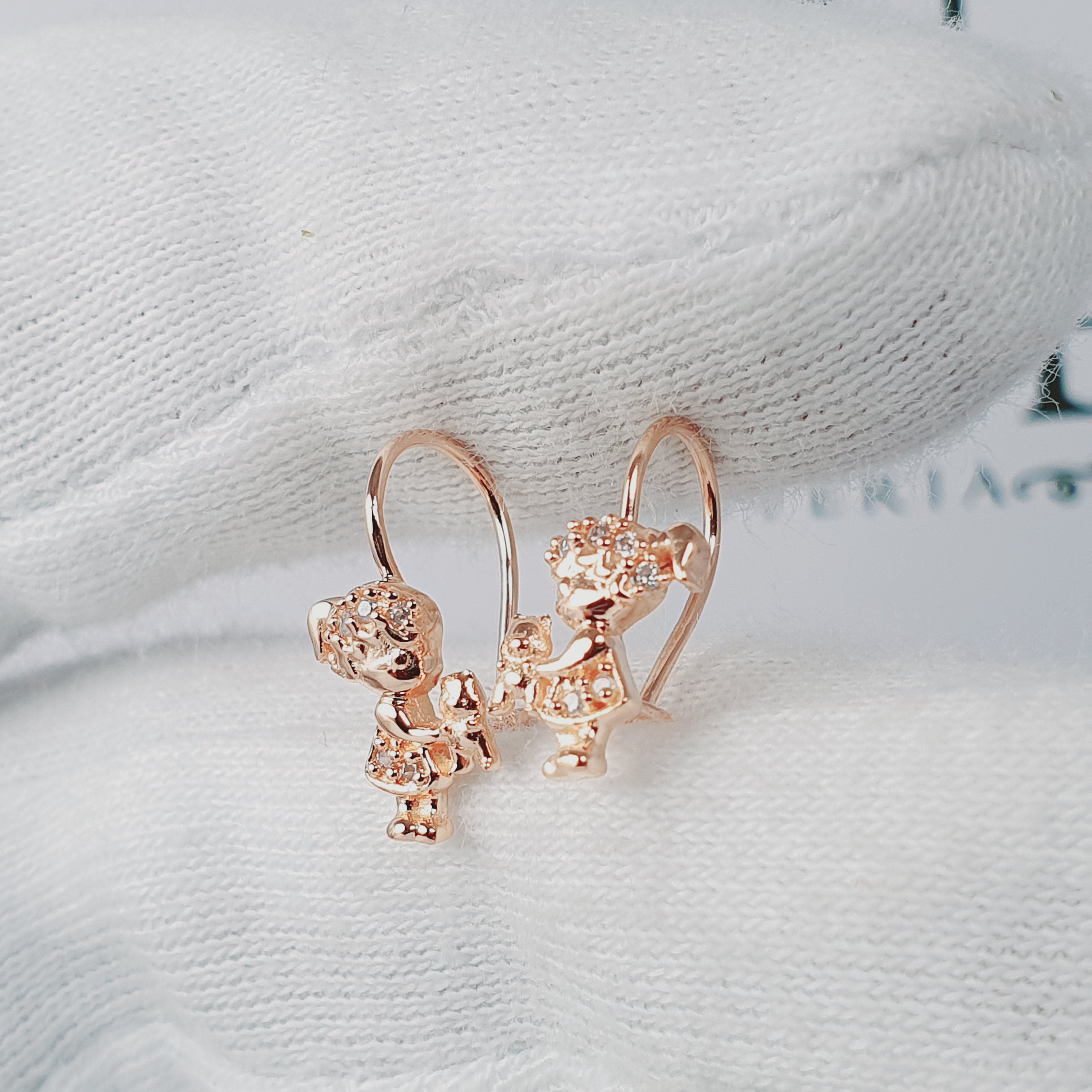 Aretes de niña con osito oro 18k