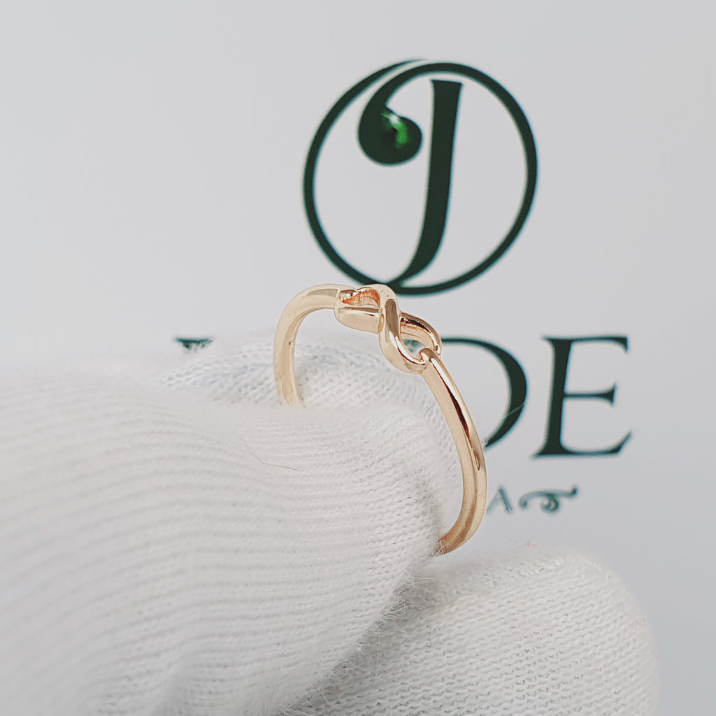 Anillo Infinito delicado para dama 18k oro
