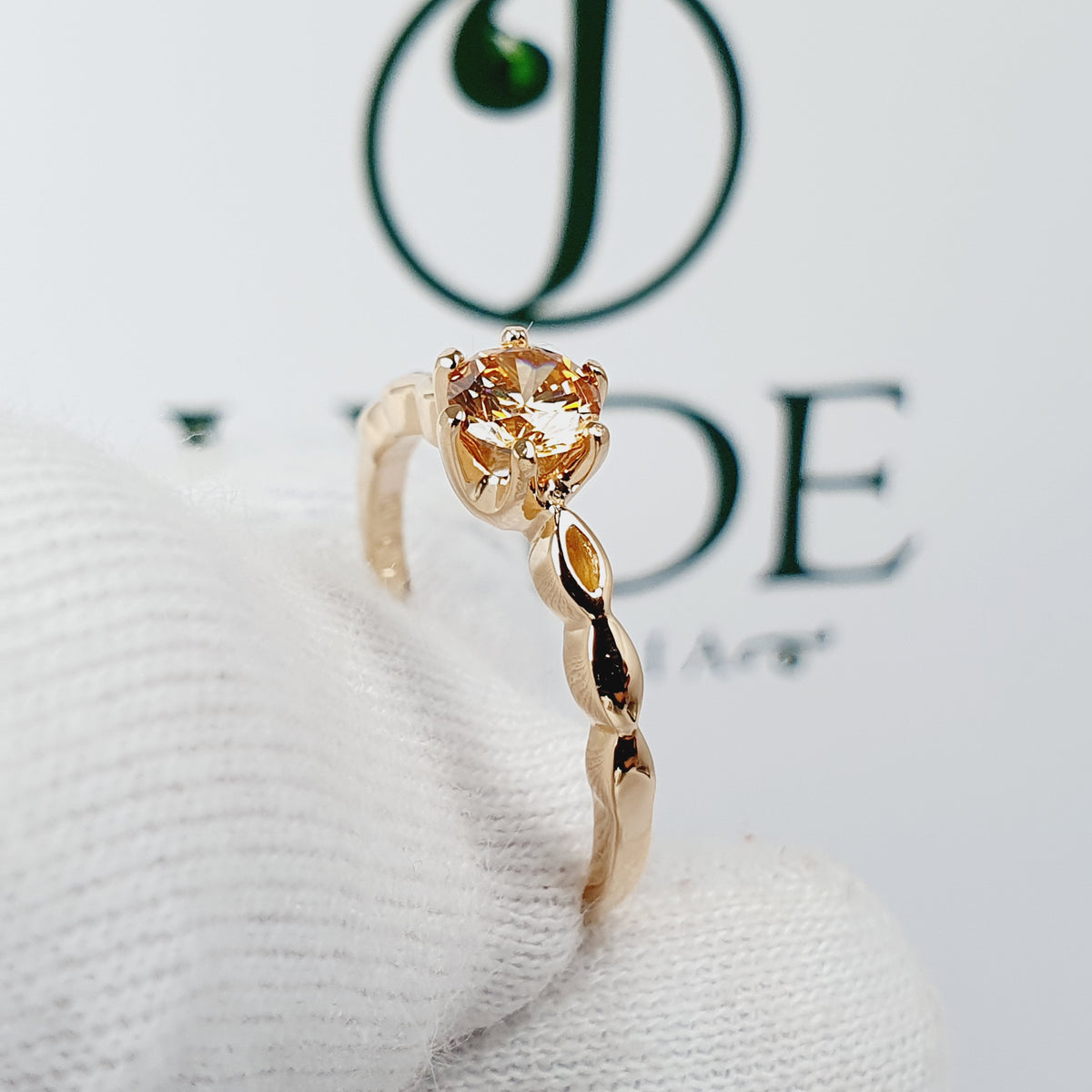 Anillo de Compromiso Lazo de Amor