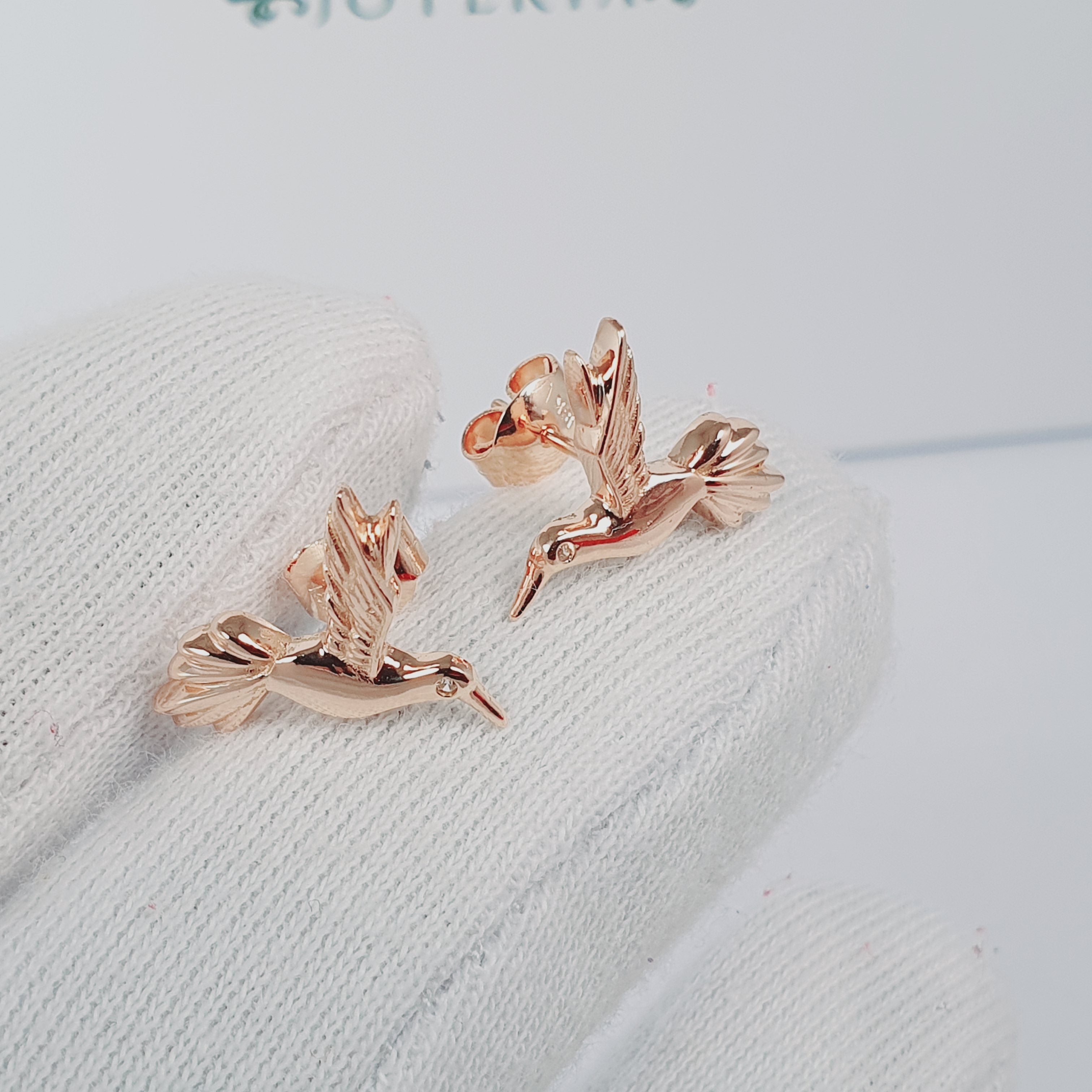 Aretes de ave colibri oro 18k