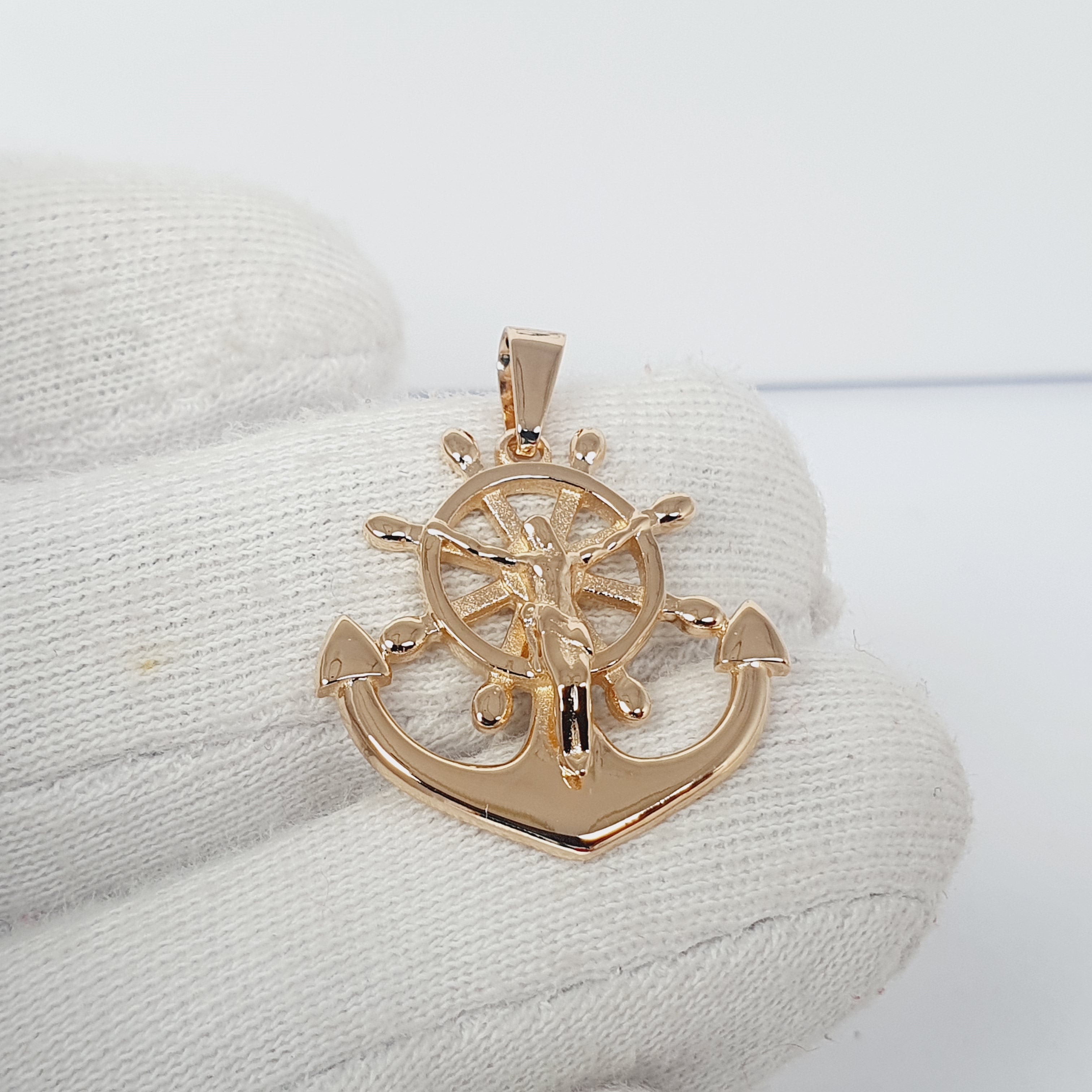 Dije de Ancla dije de la marina con timon