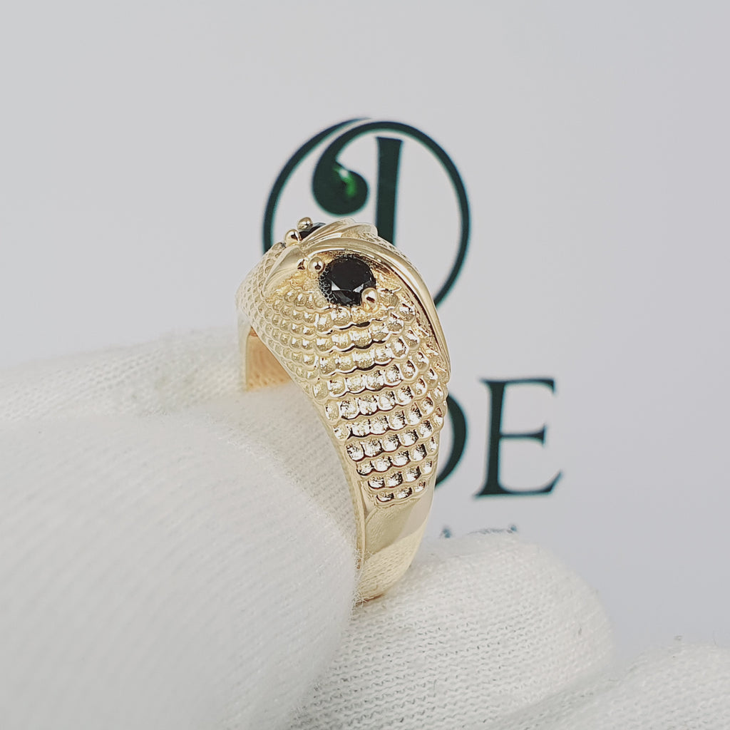 Anillo de Buho en oro 18k