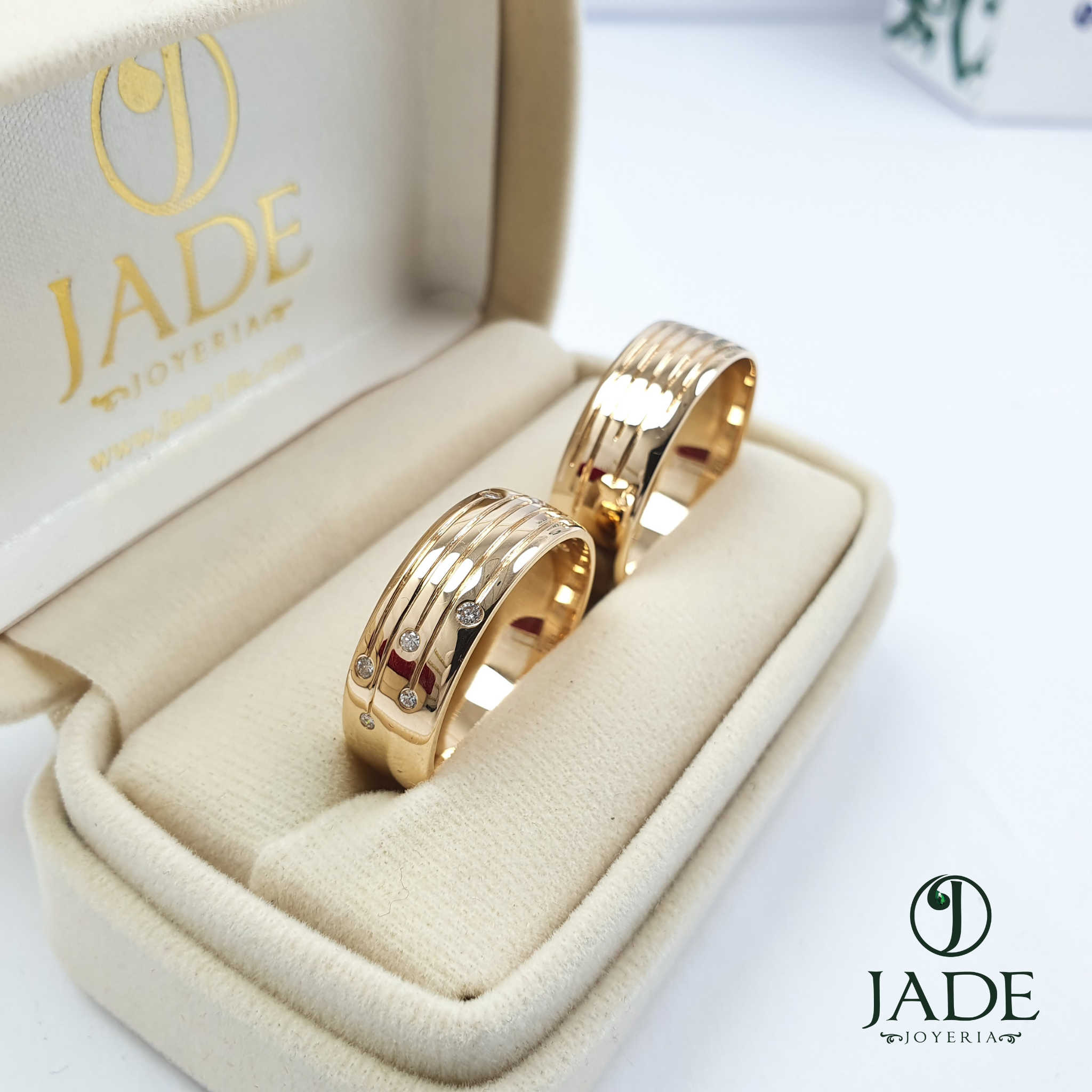 Alianzas aros de boda 5 piedras