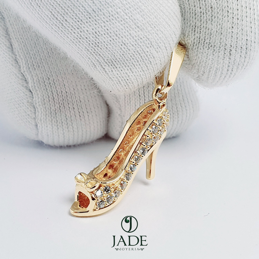 Dije de Tacón de dama en oro 18k – Jade18k