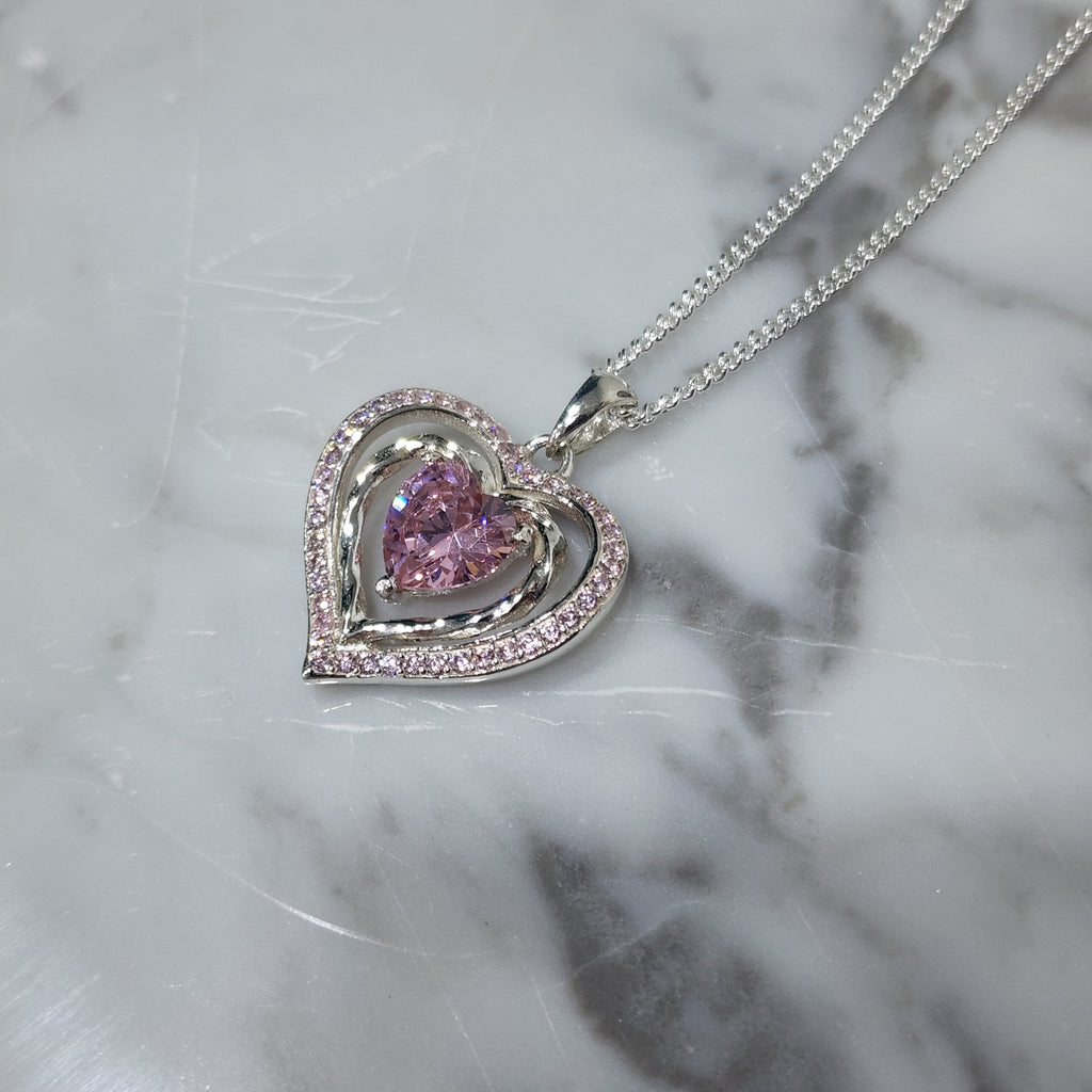 Dije de amor en plata ley