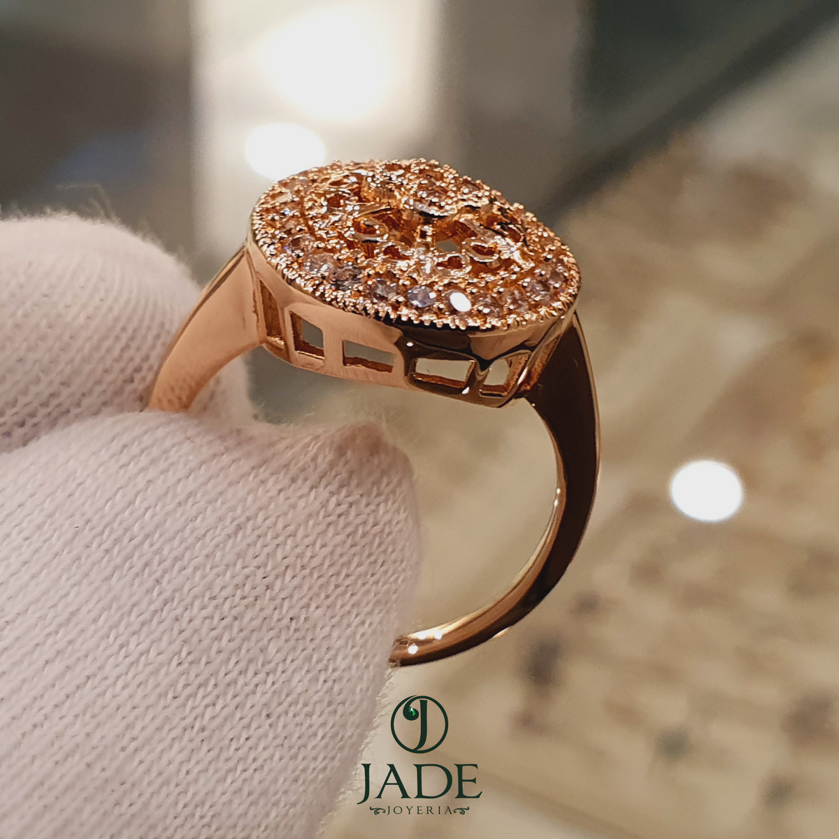 Anillo de compromiso  Kinel