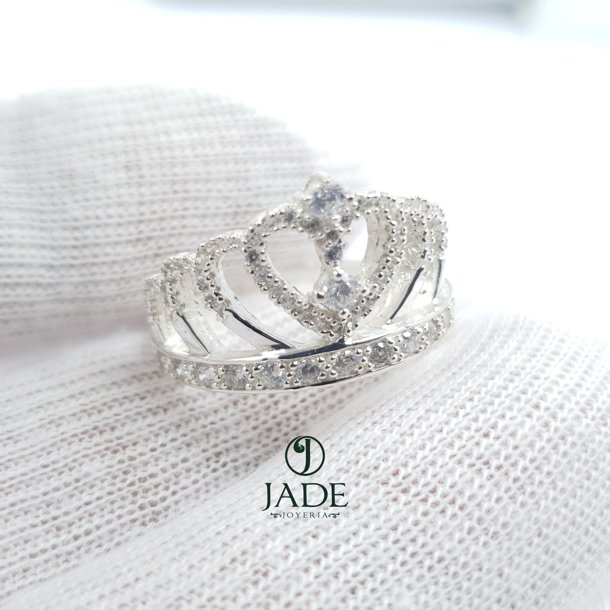 Anillo de corona Susan en plata ley