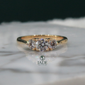 Anillo de 3 piedras