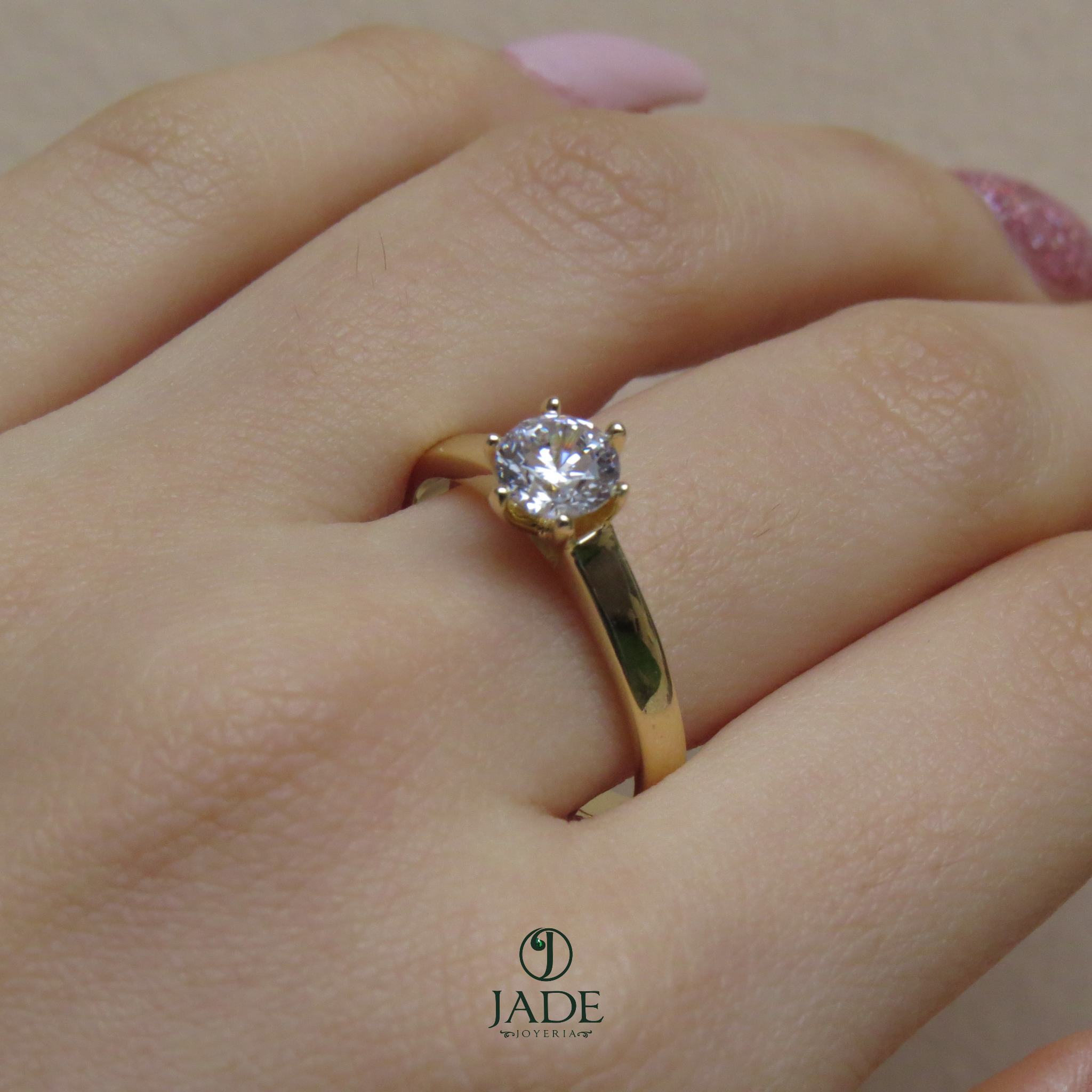 Anillo de compromiso luz
