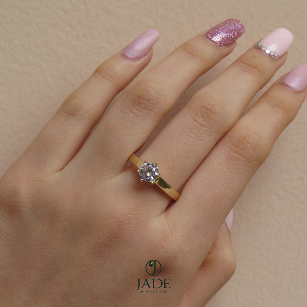 Anillo de compromiso luz