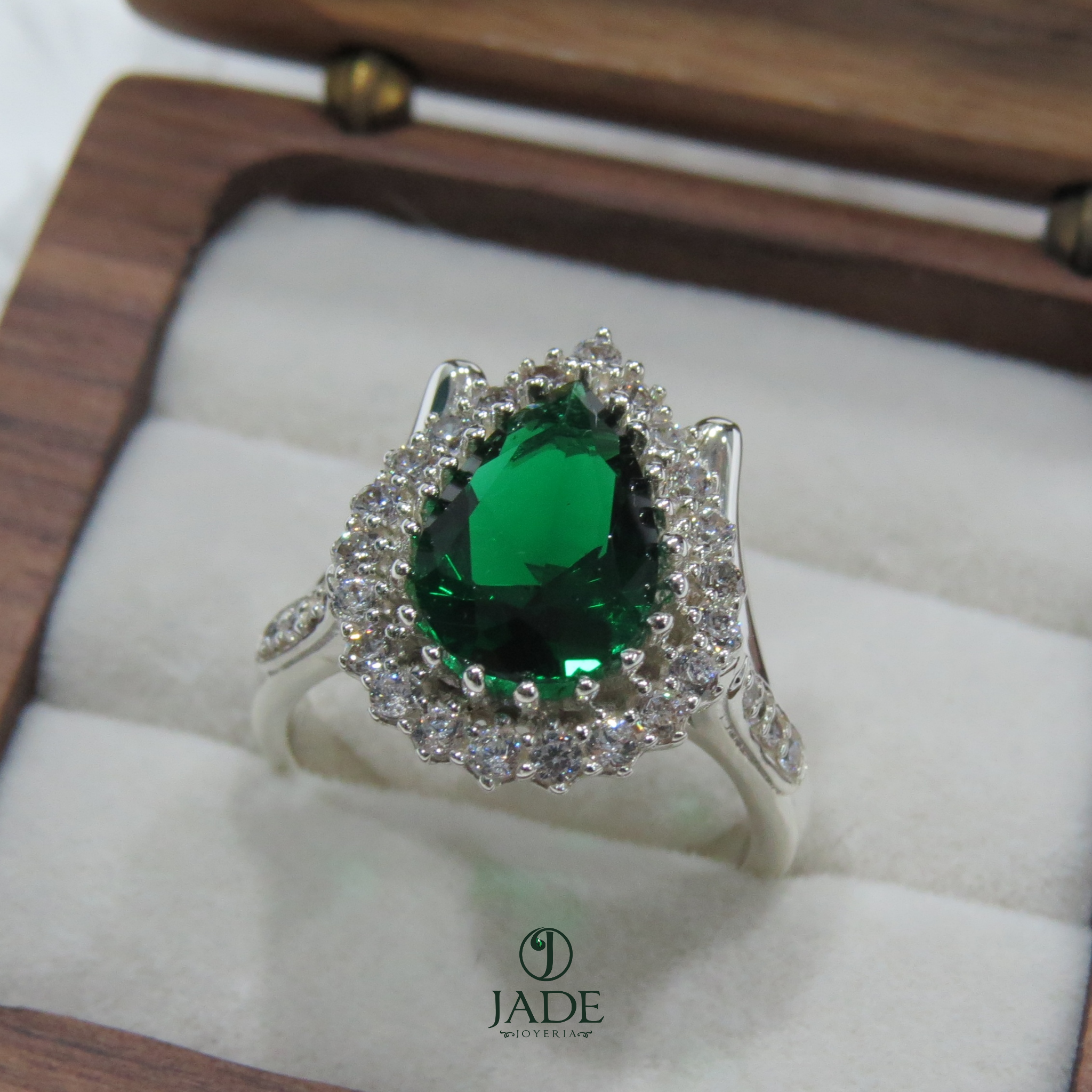 Anillo de Hurrem en plata fina