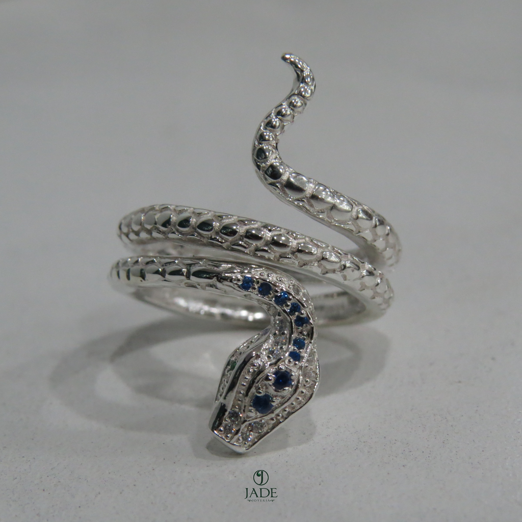 Anillo de serpiente en plata fina