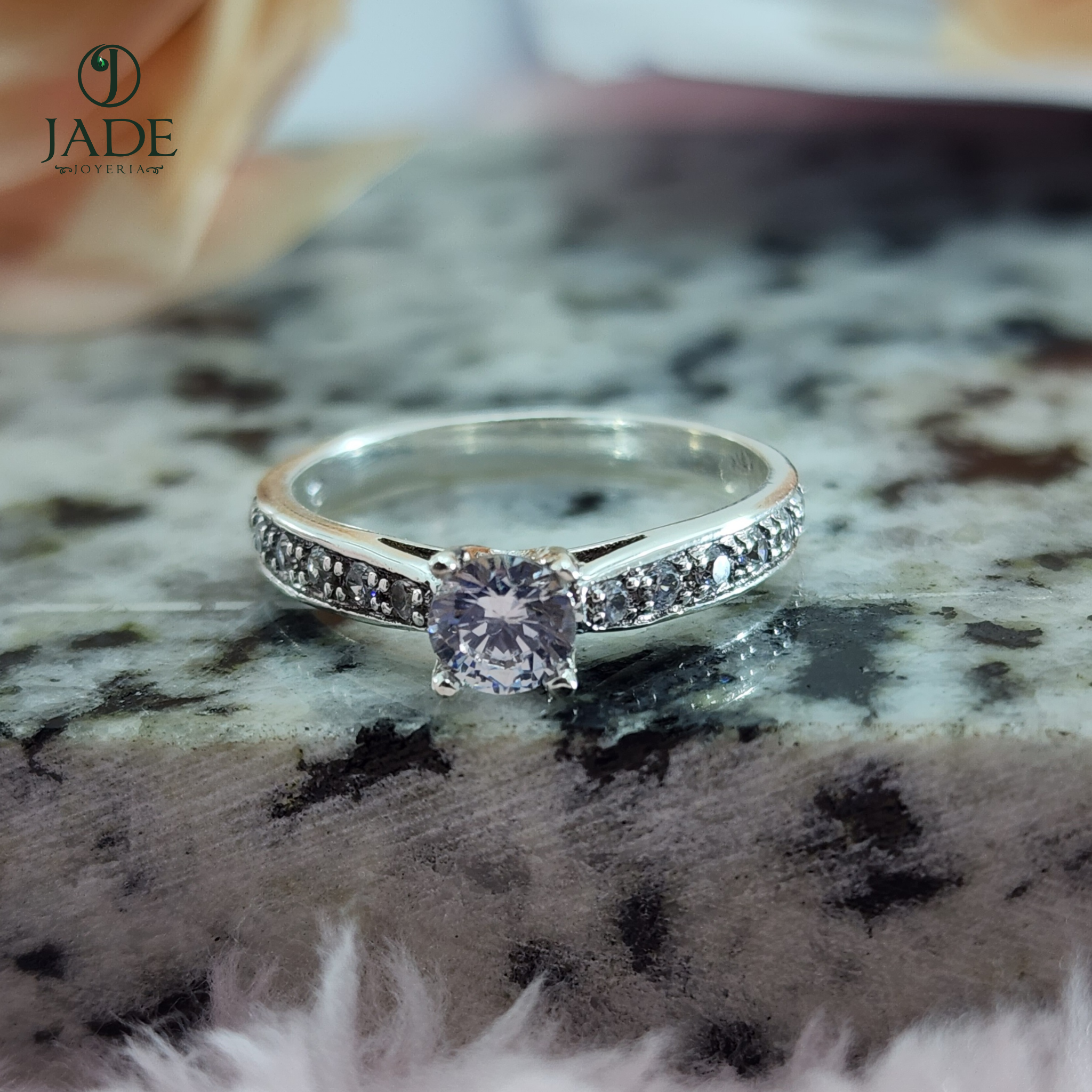 Anillo de Compromiso  Nancy