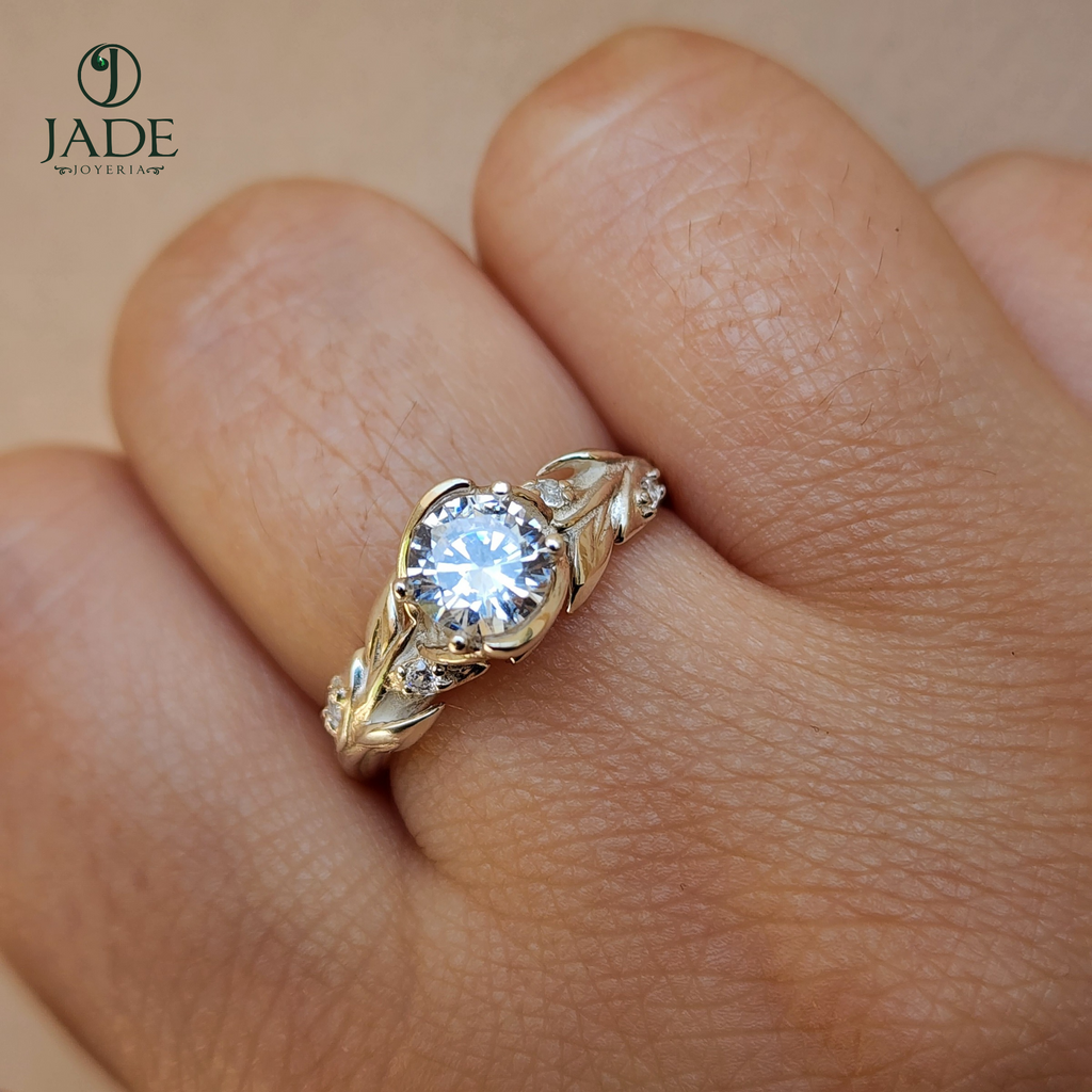 Anillo forma de rosa de Compromiso en plata ley