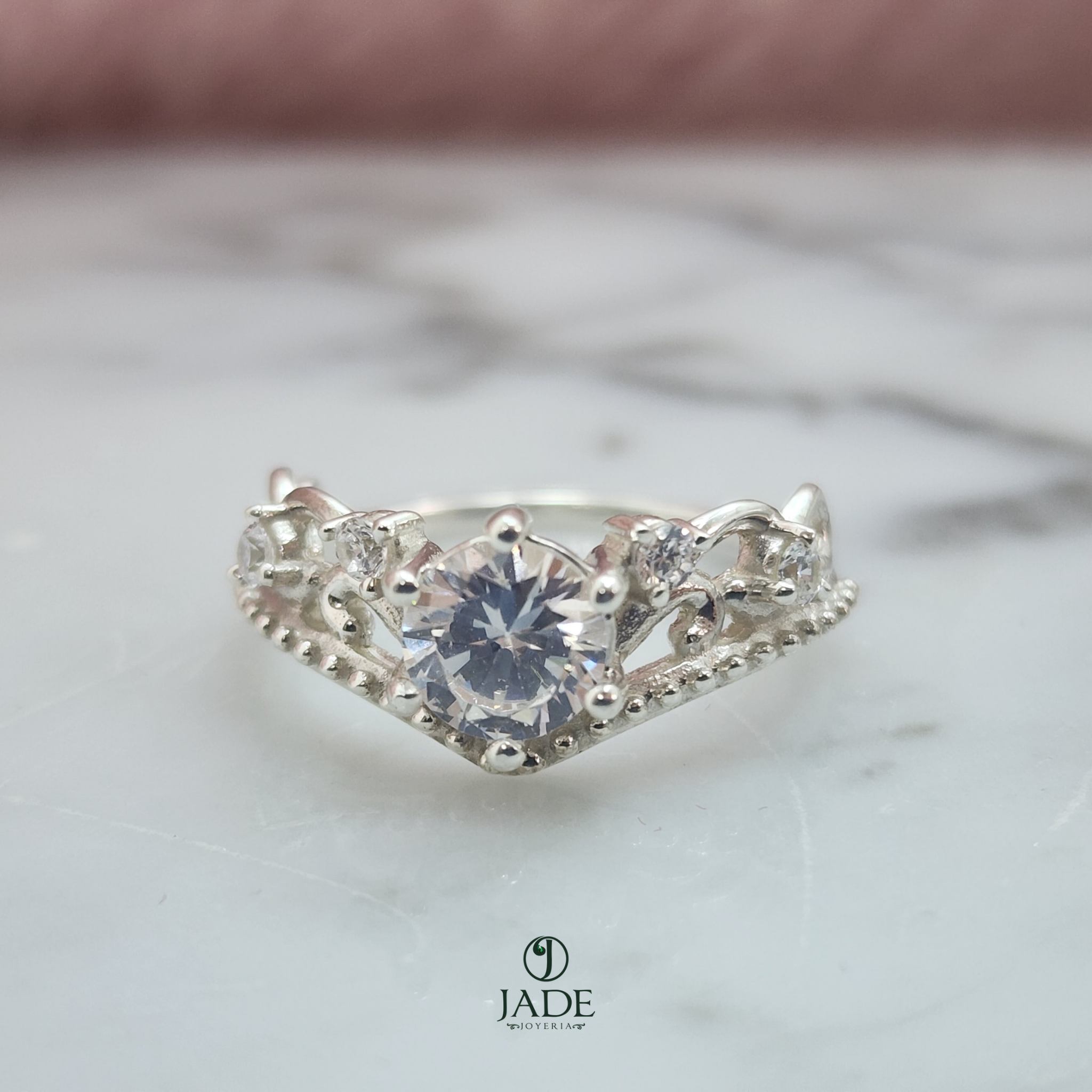 Anillo Corona de Amor en plata fina
