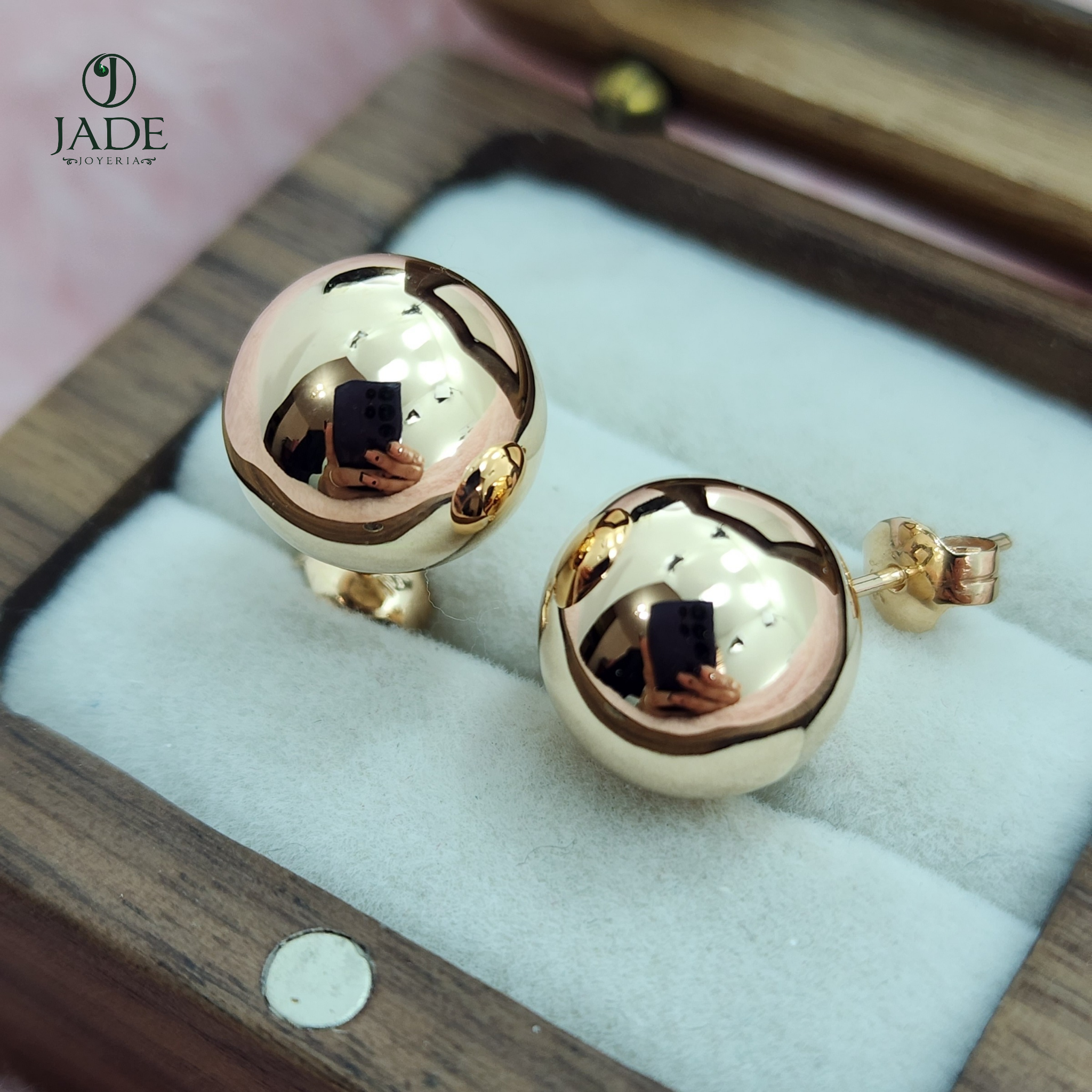 Aretes de Bolas Grandes