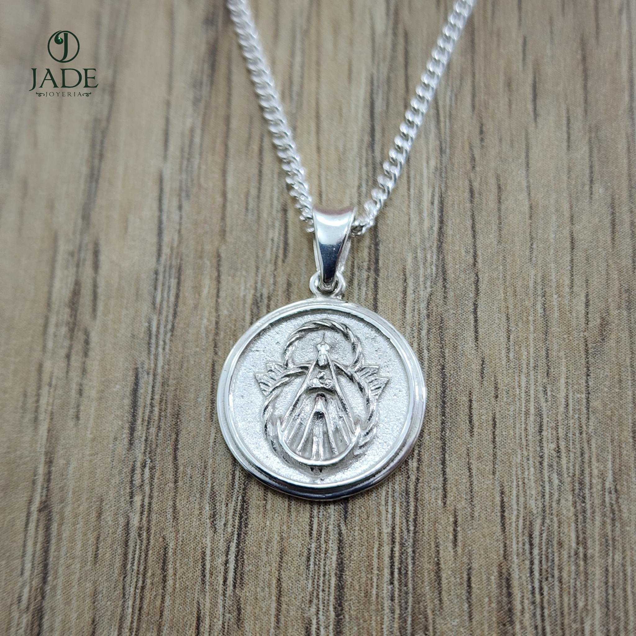 Dije Virgen Maria En Plata Fina