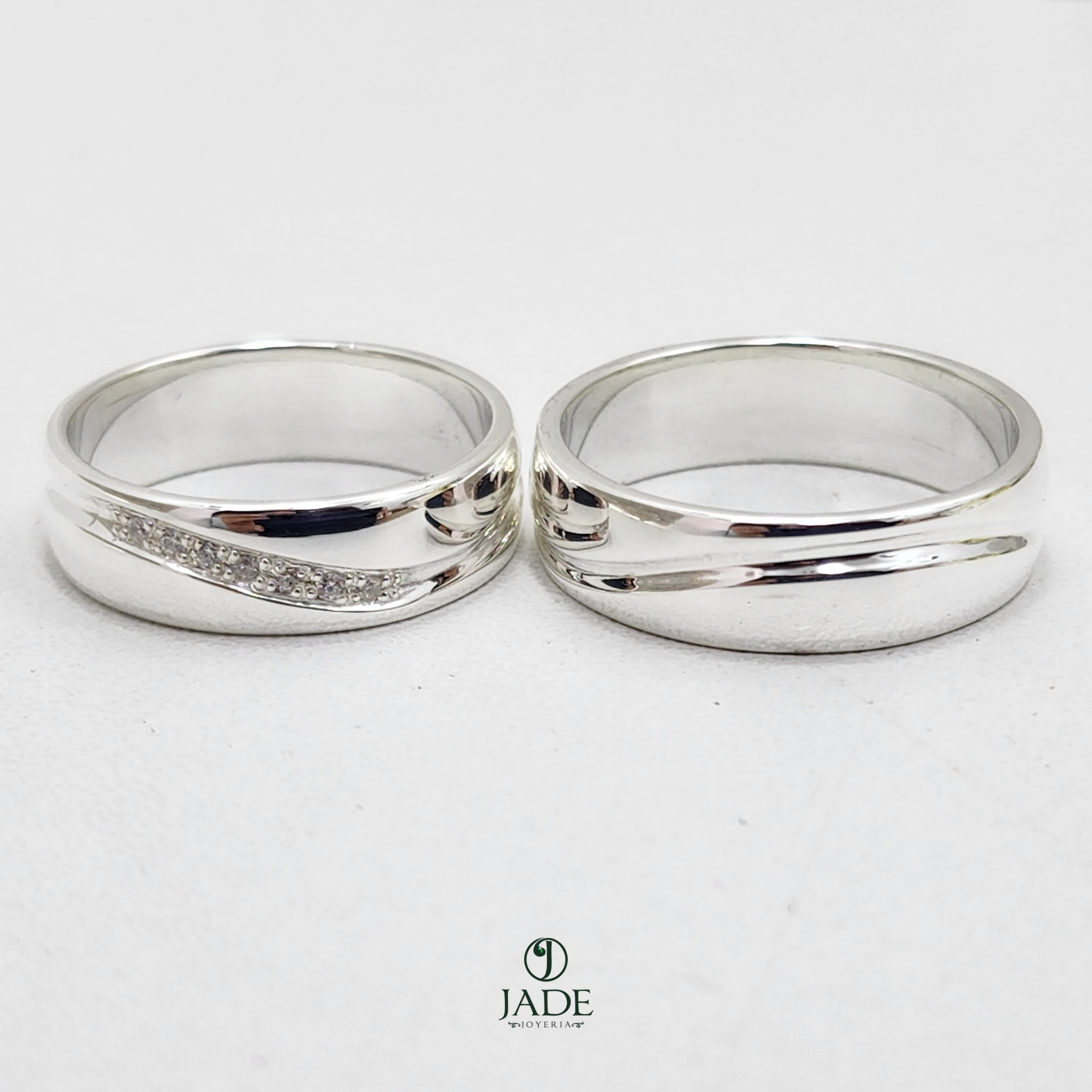 Alianzas de plata fina