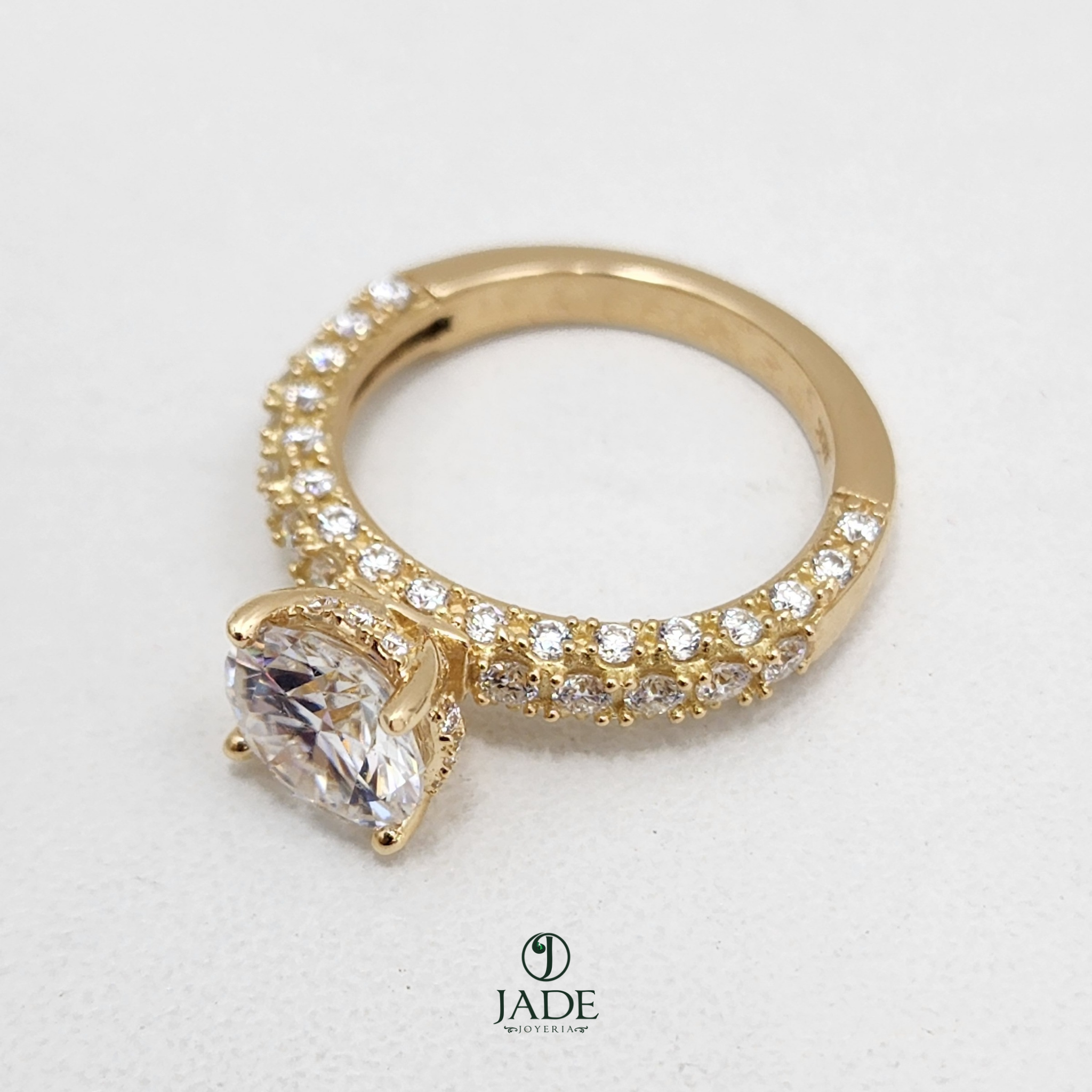 Anillo de compromiso Fey