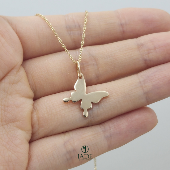 Dije de mariposa en oro 18k – Jade18k