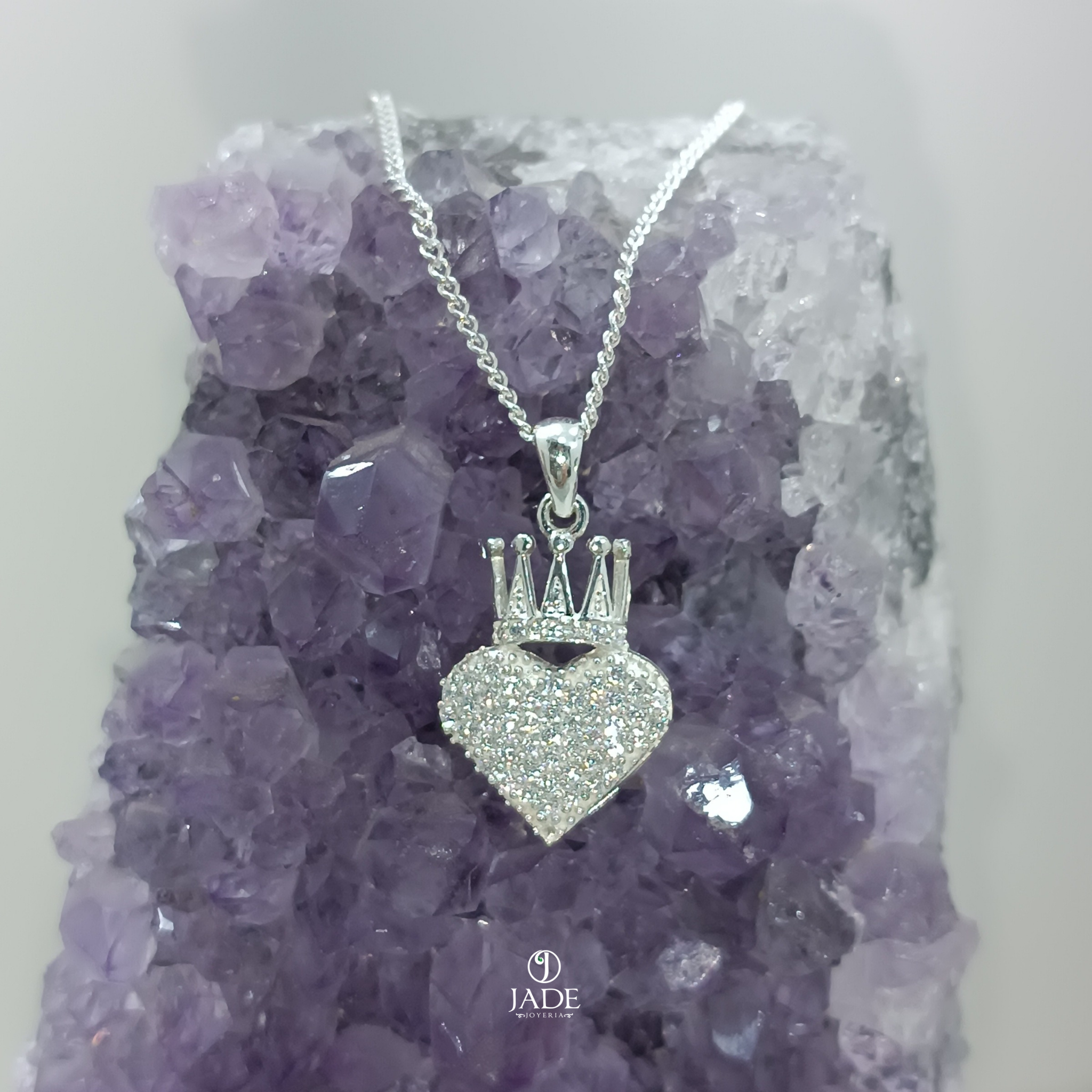 Dije Corazón reinado en plata fina