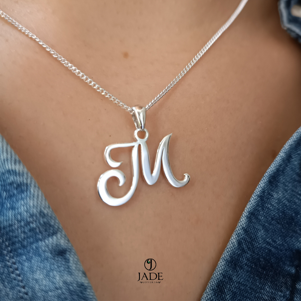 Dije de Letra Inicial en plata