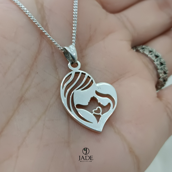 Dije Amor de Madre en plata – Jade18k