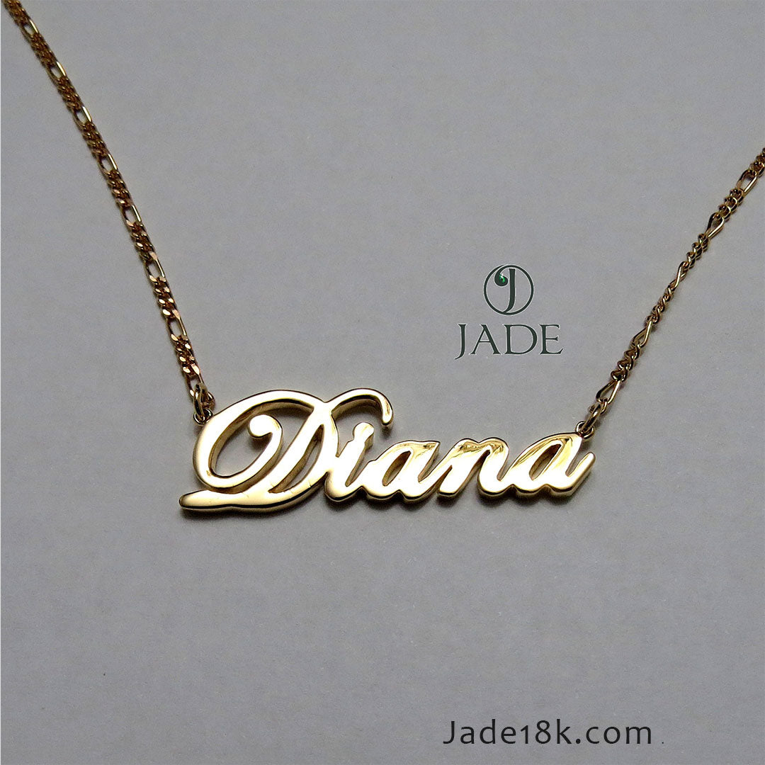 Cadena con nombre personalizado en  Oro 18k