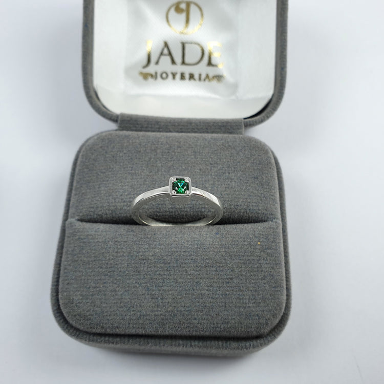 Anillo de Compromiso Plata "Esmeralda" – Jade18k (vista 3)