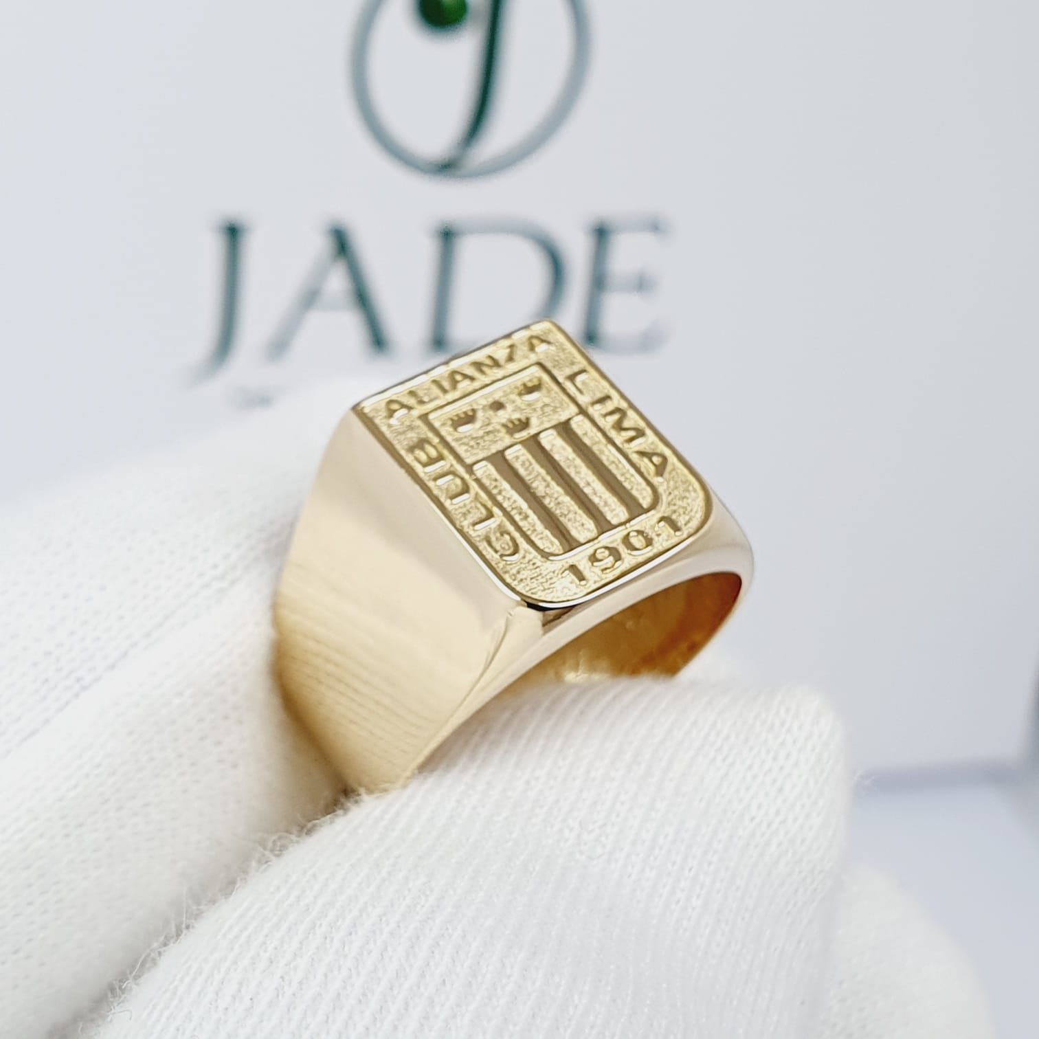 Anillo Alianza Lima Chevalier en Oro 18K
