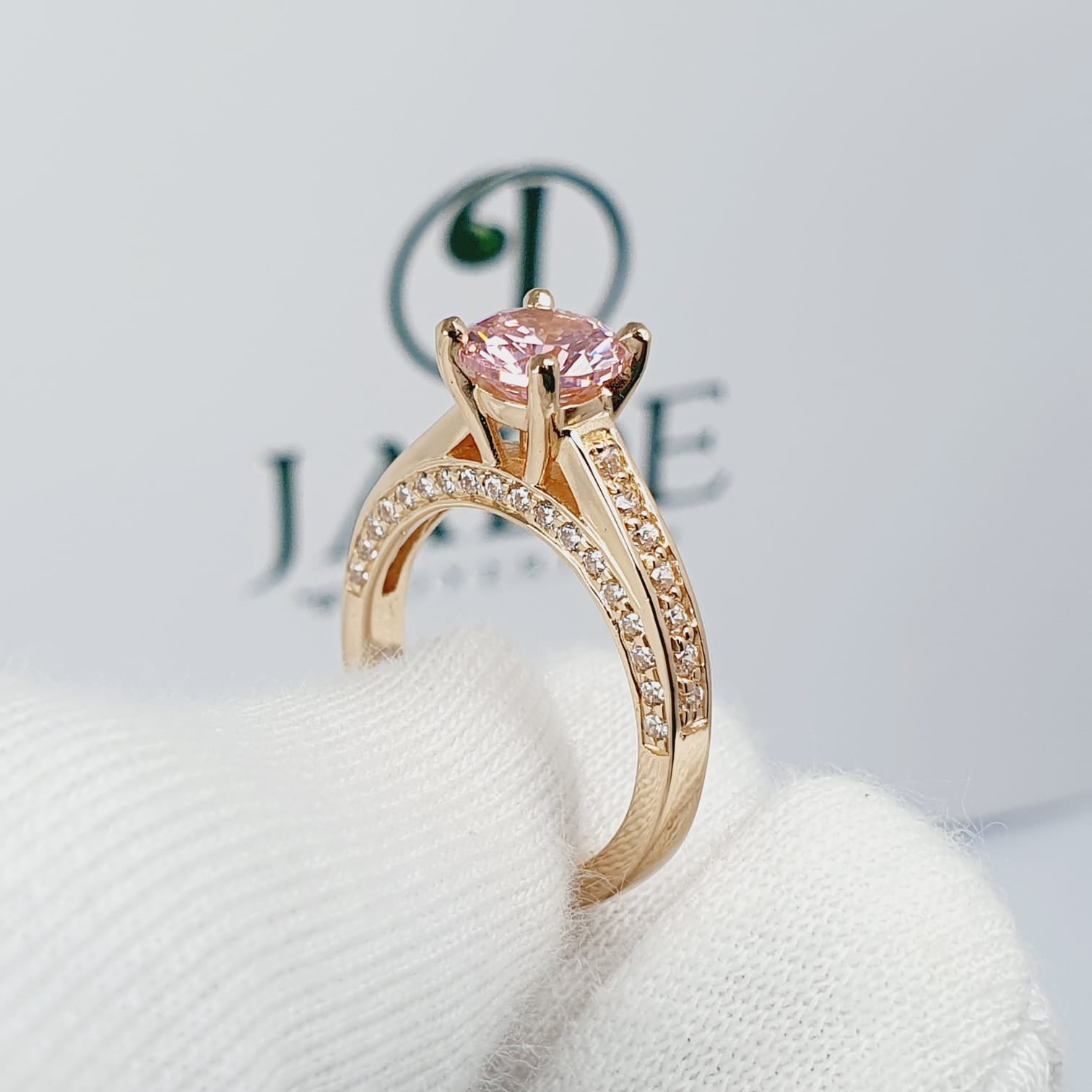 Anillo de Compromiso "Claudia"