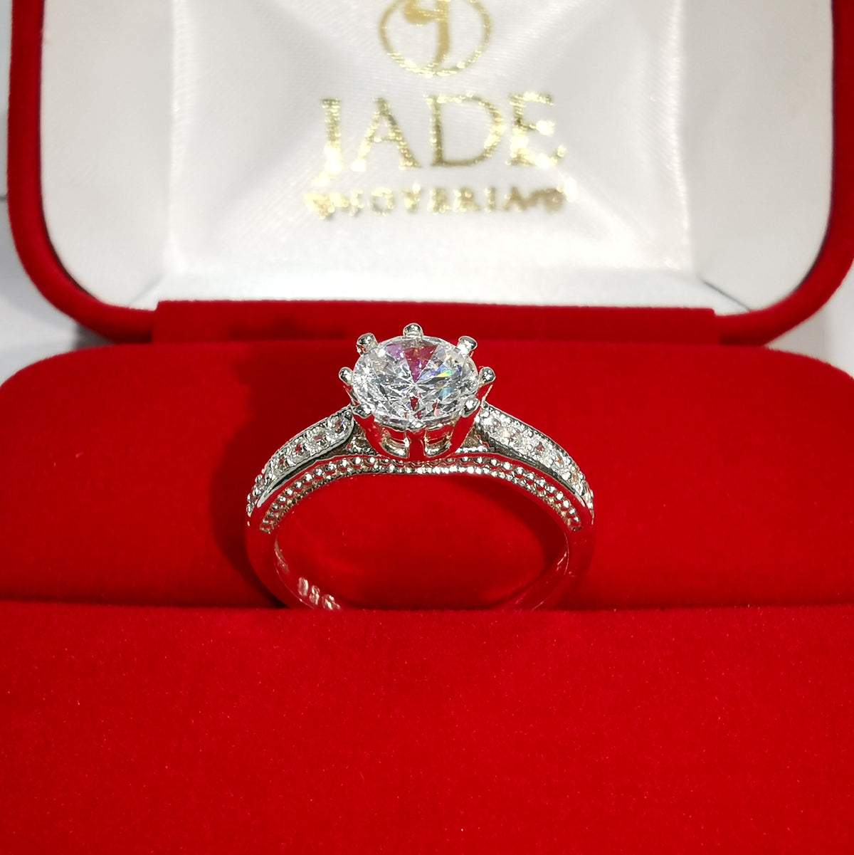 Anillo Gisselle de Compromiso en Plata