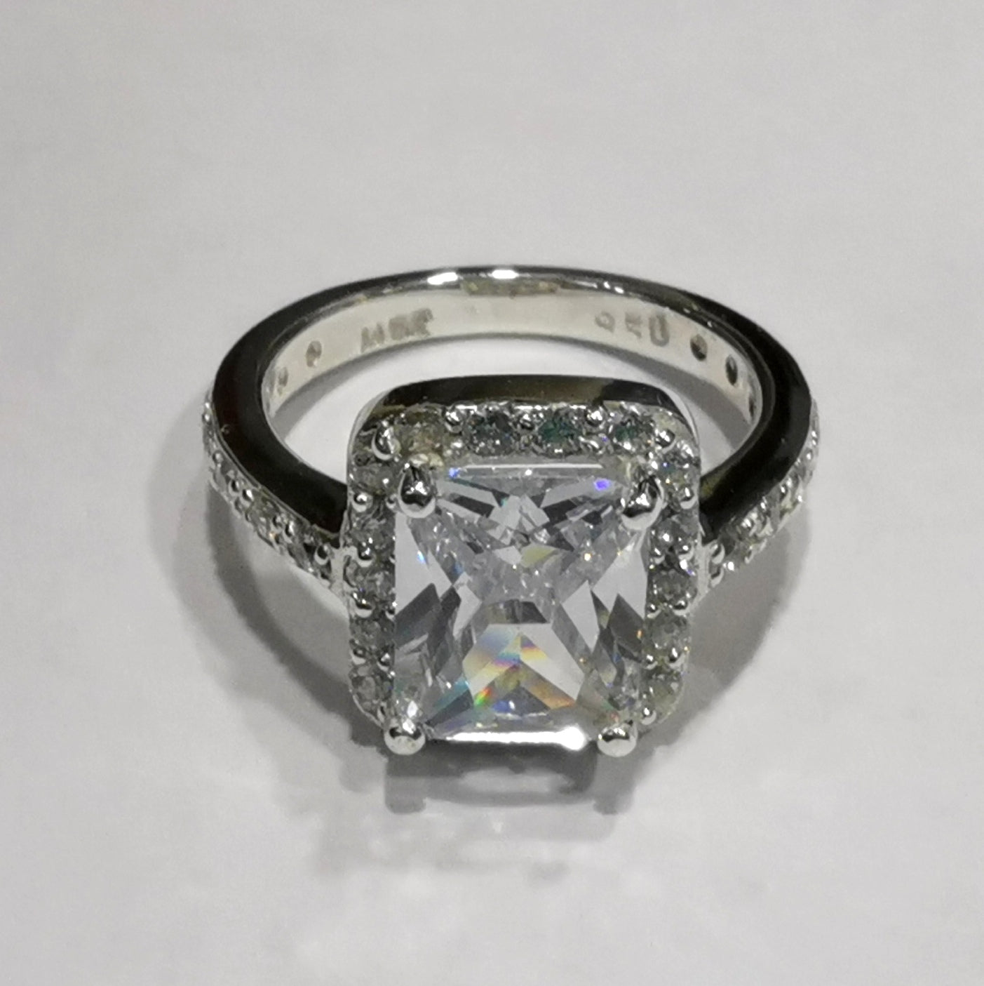 Anillo Julia de Compromiso en Plata