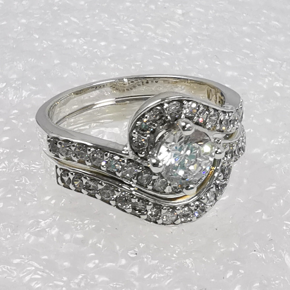 Anillo de Compromiso en Plata Mindy