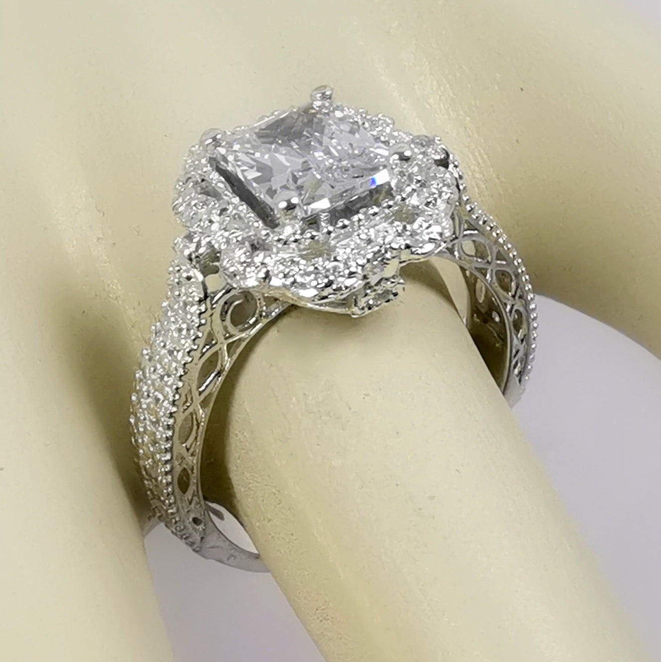 Anillo de Compromiso Plata " Yuliana"